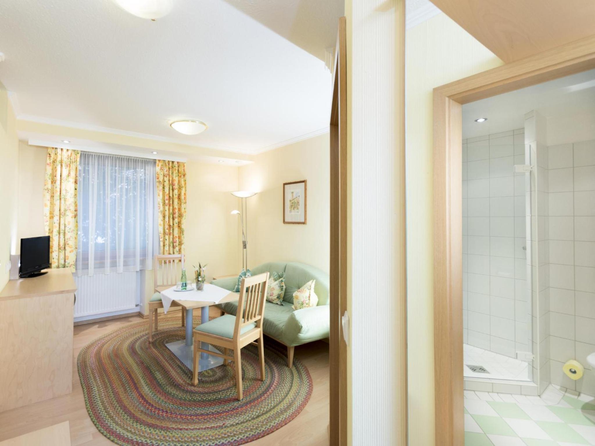Two-Bedroom Apartment (2-4 Adults) photo 1