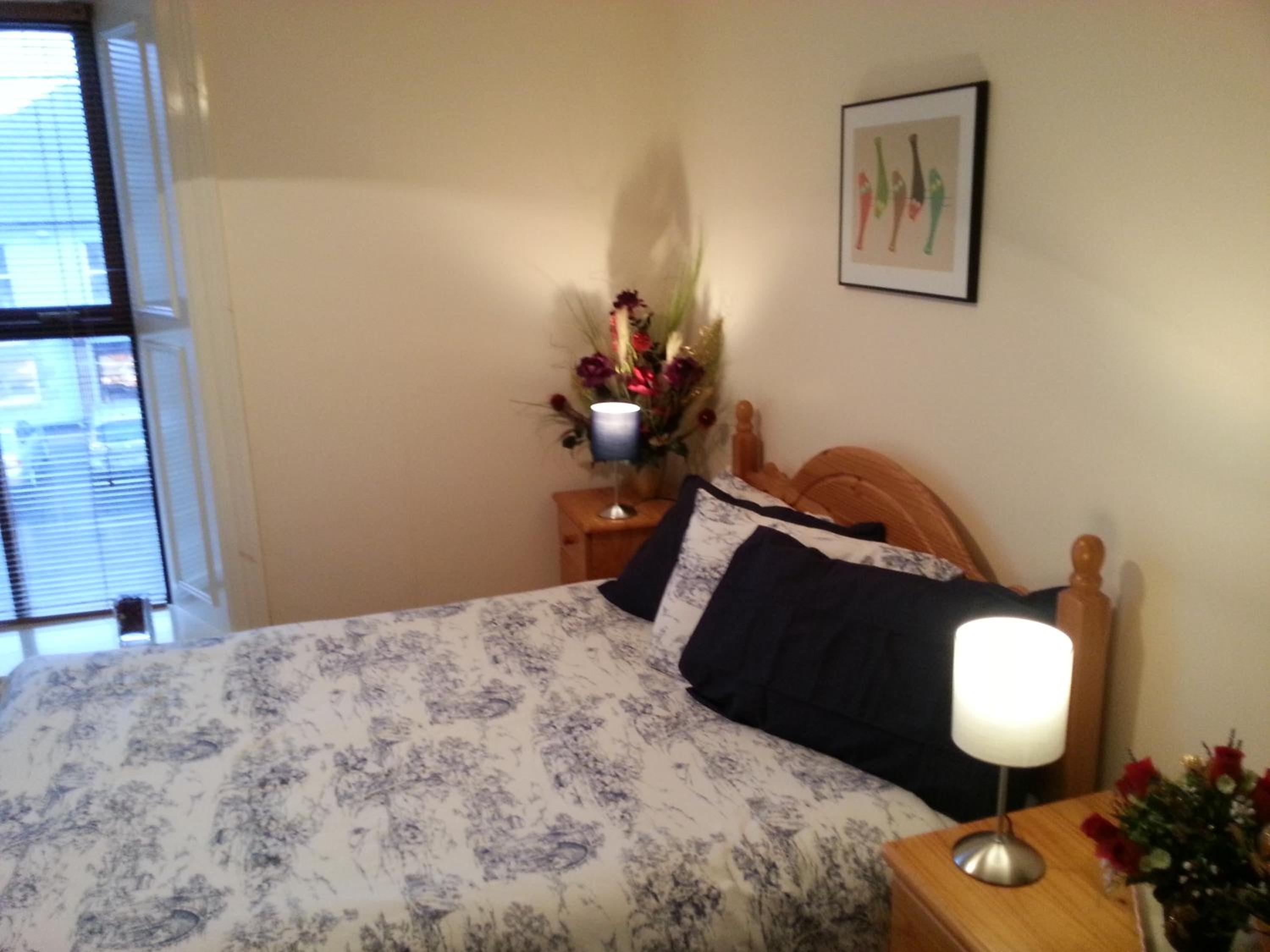 Three-Bedroom Apartment photo 1