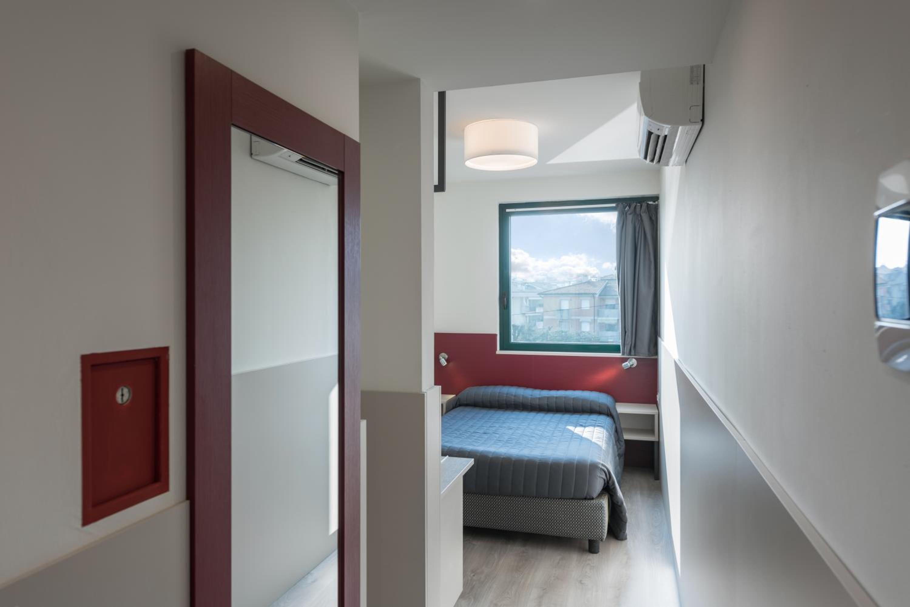 Small Double Room with French Bed photo 1
