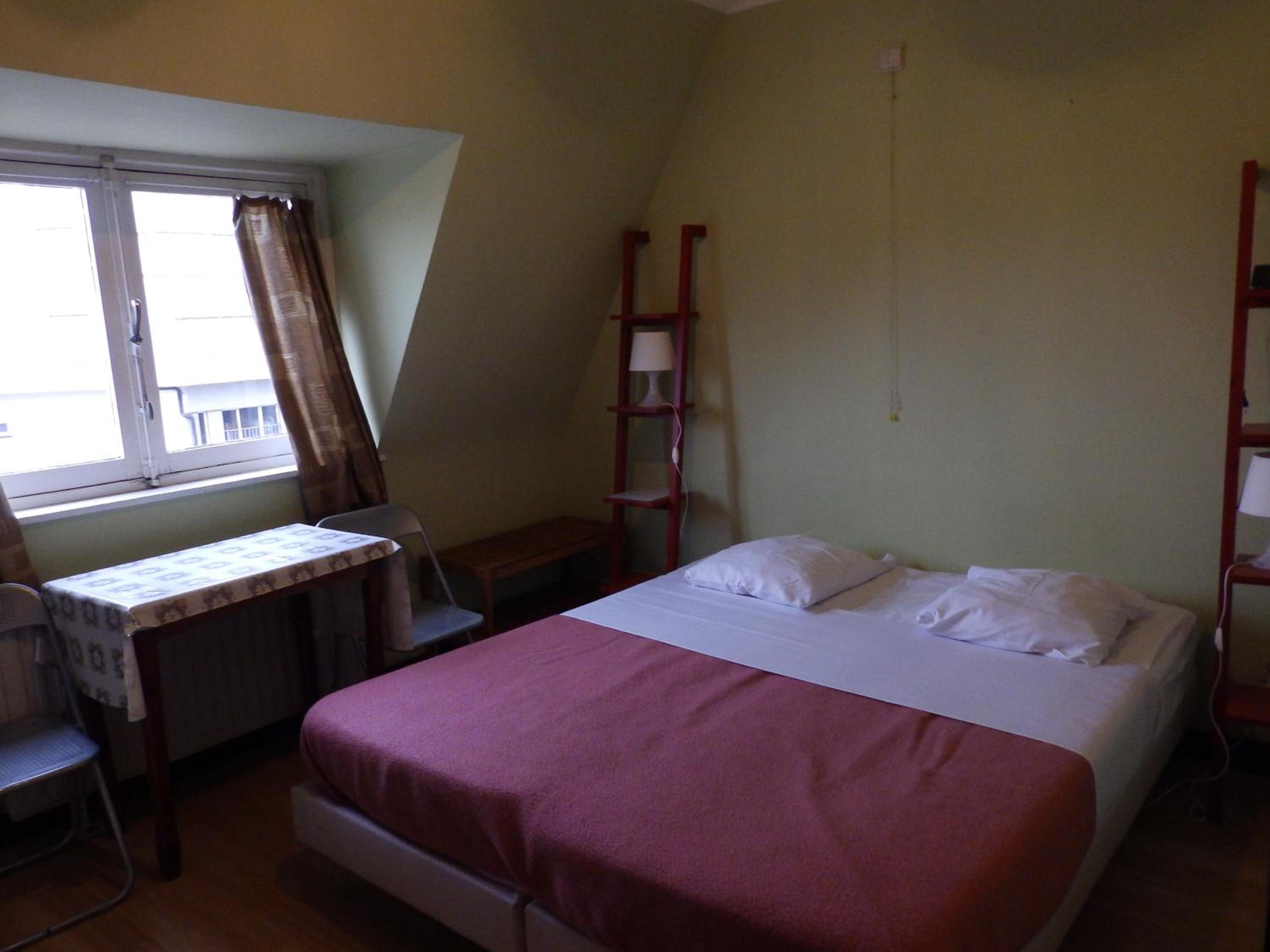 Studio Apartment photo 1
