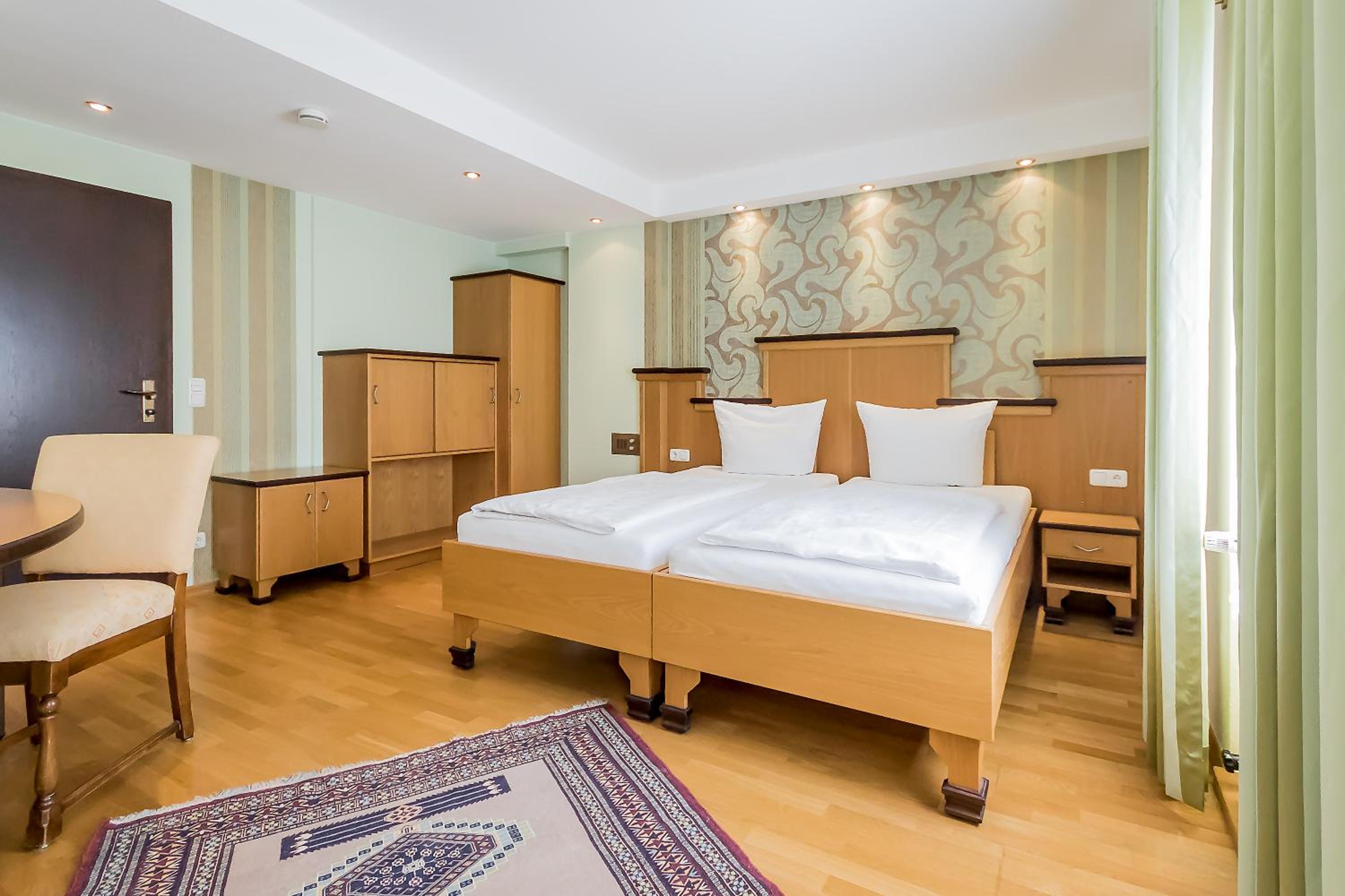 Standard Double Room for Single Use