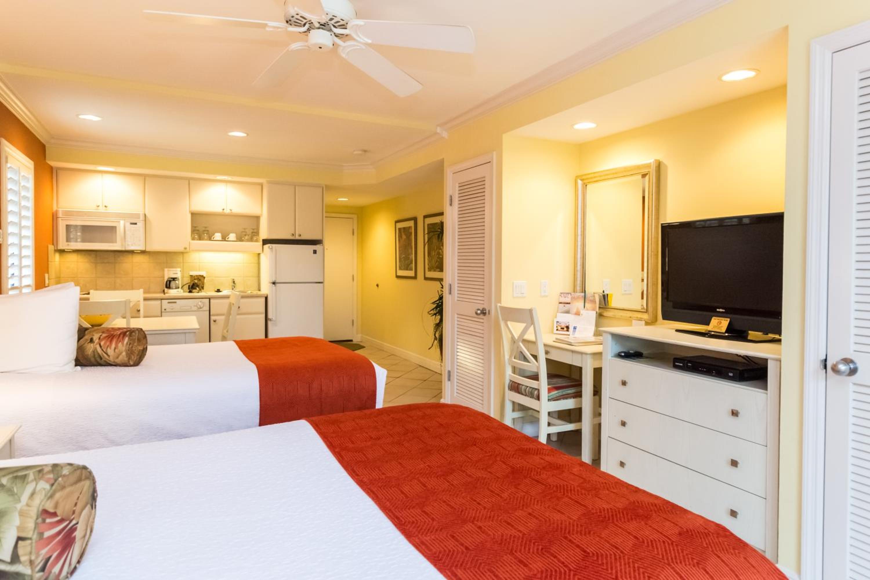 Deluxe Double Studio with Two Double Beds at Inn at the Beach-Venice FLORIDA in Venice