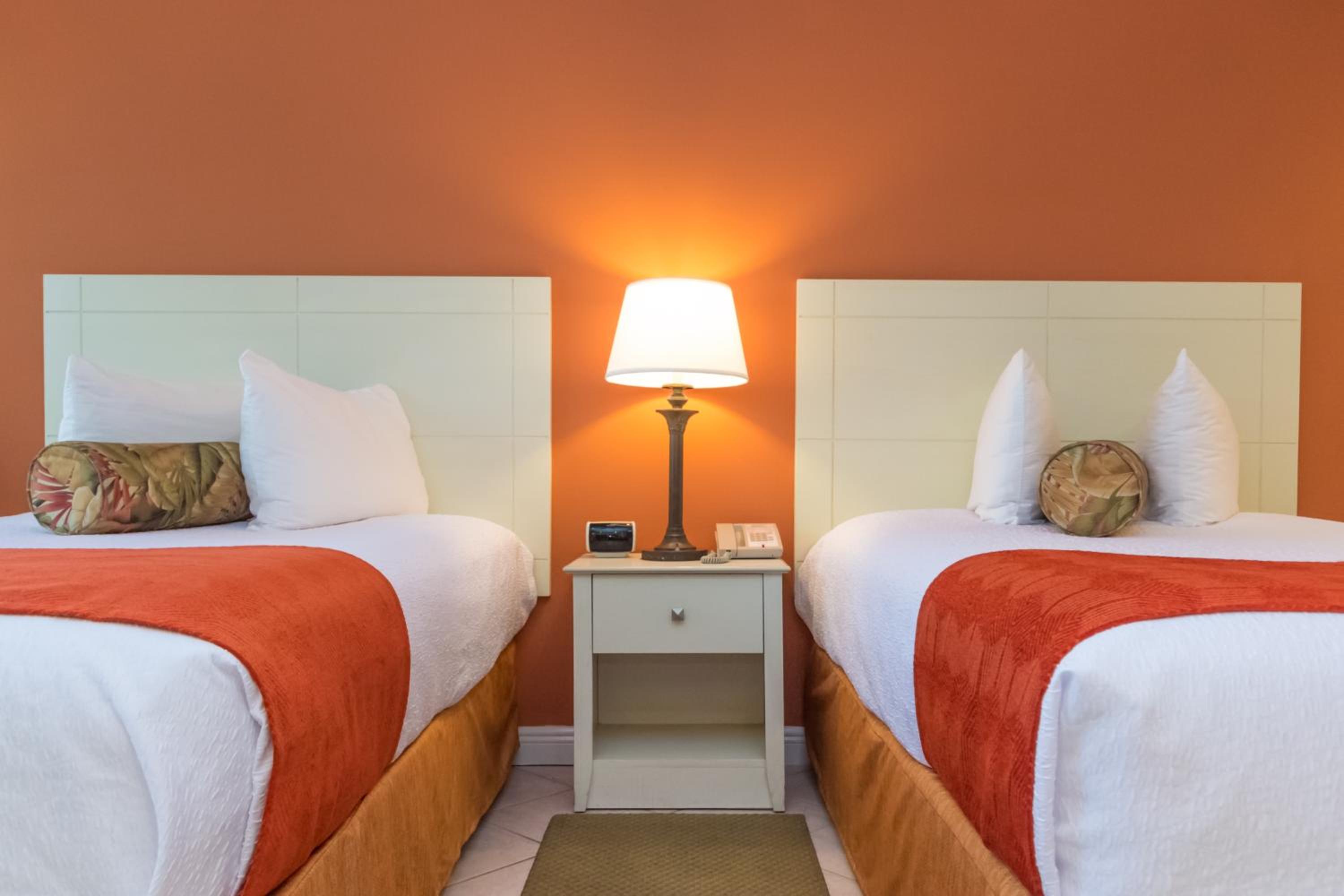 Deluxe Double Studio with Two Double Beds photo 2