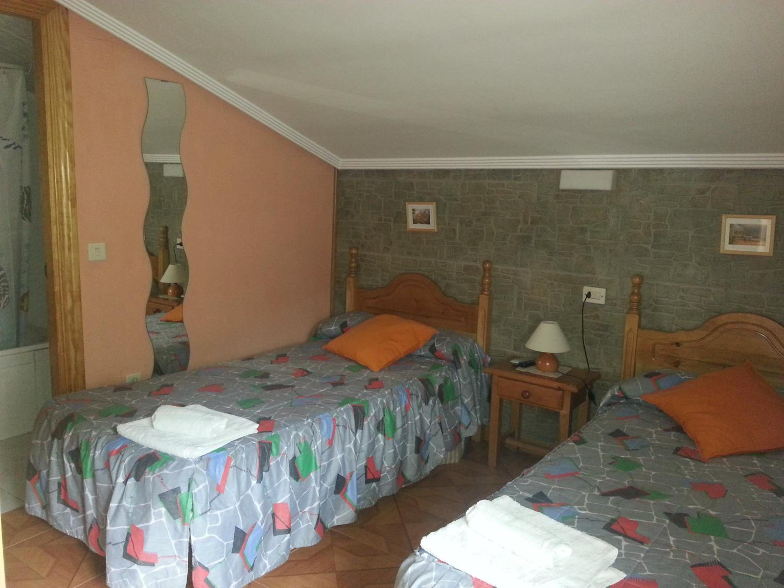 Double Room - Photo 3