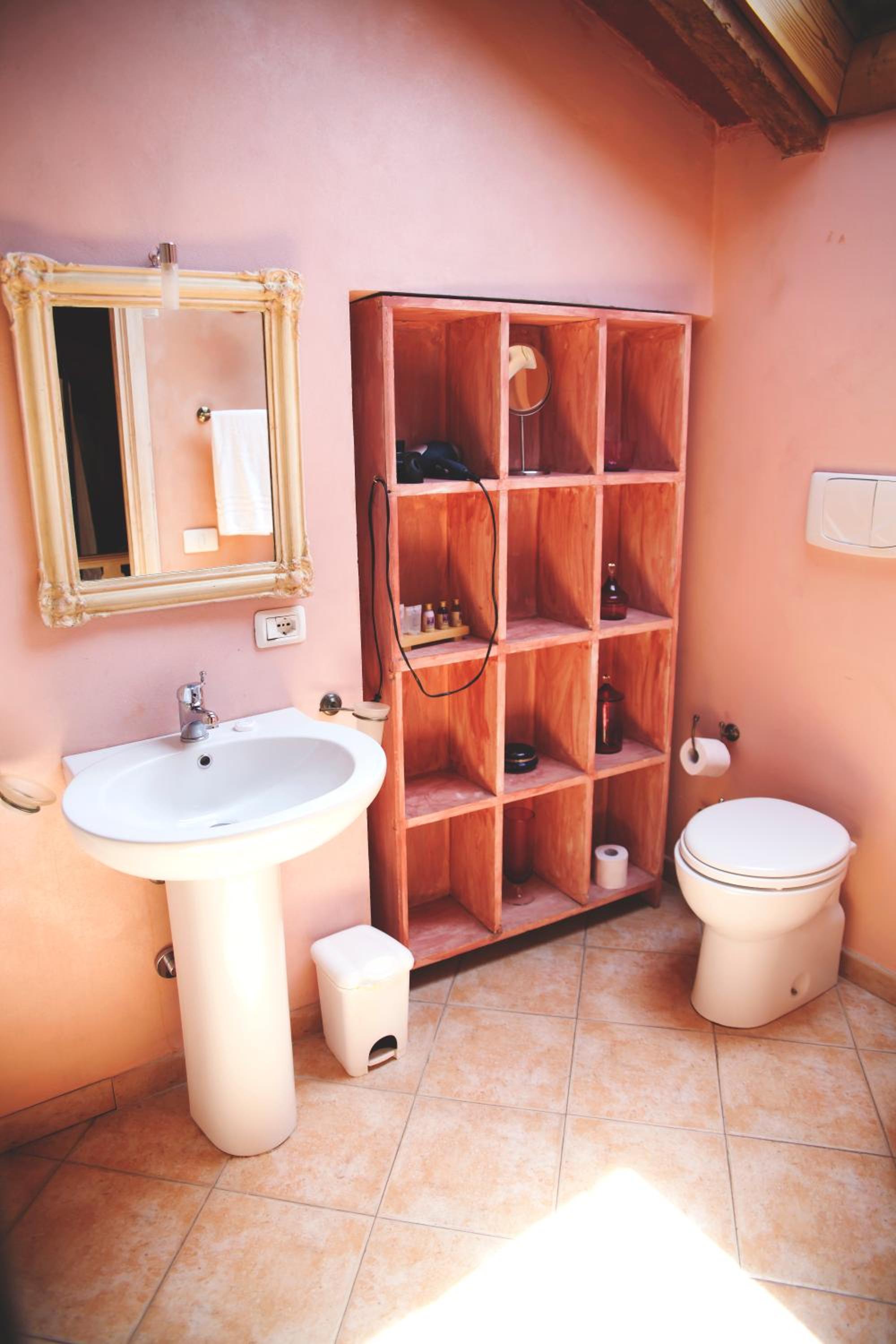 Superior Double Room - Photo 2