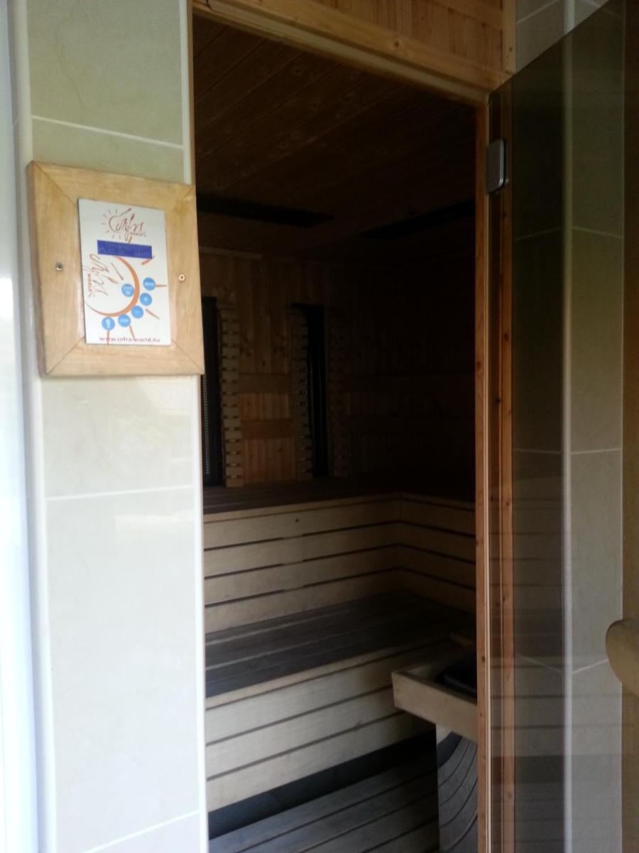 Apartment (6 Adults) - Photo 24