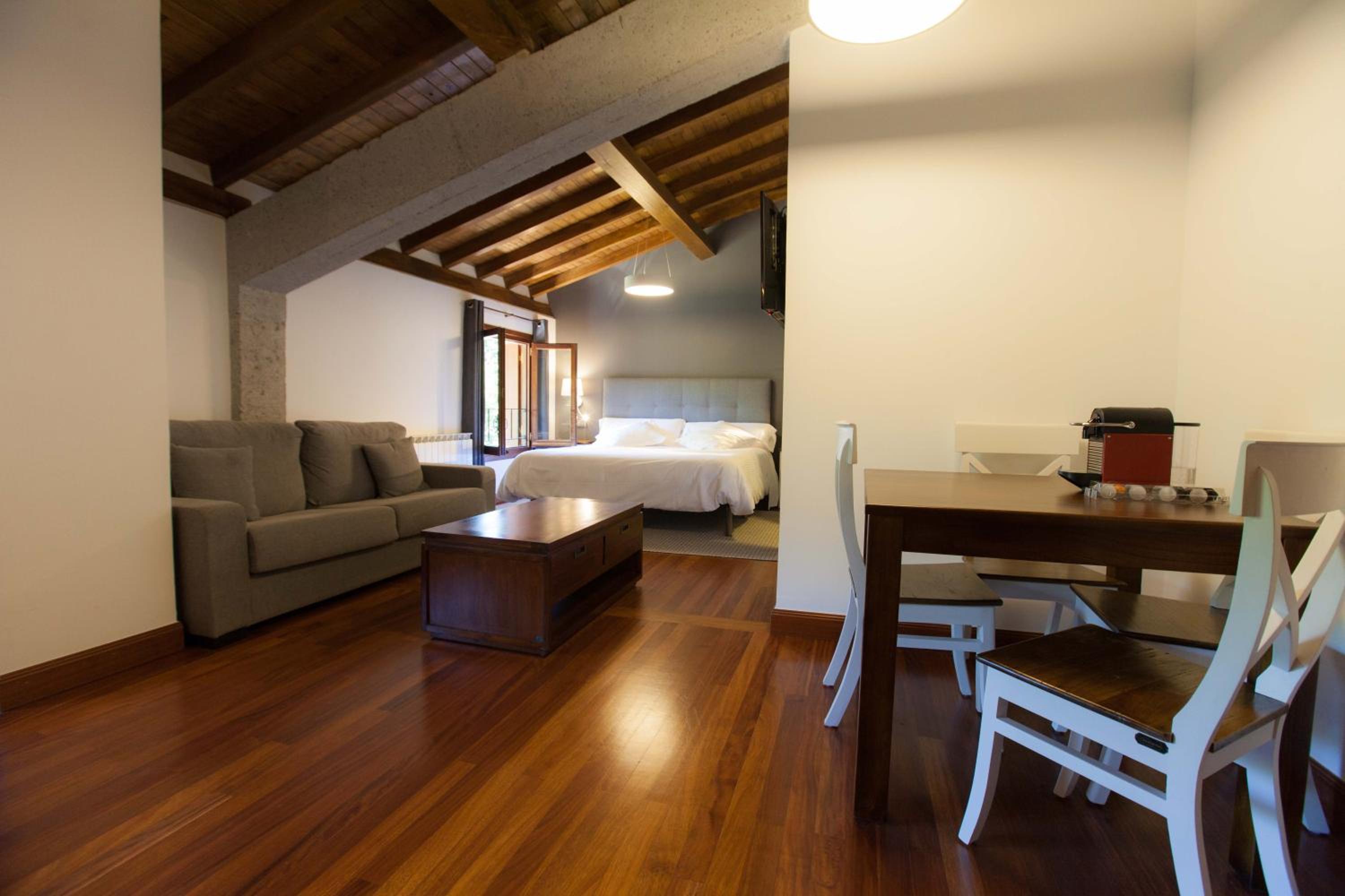 King Room with Spa Bath photo 2