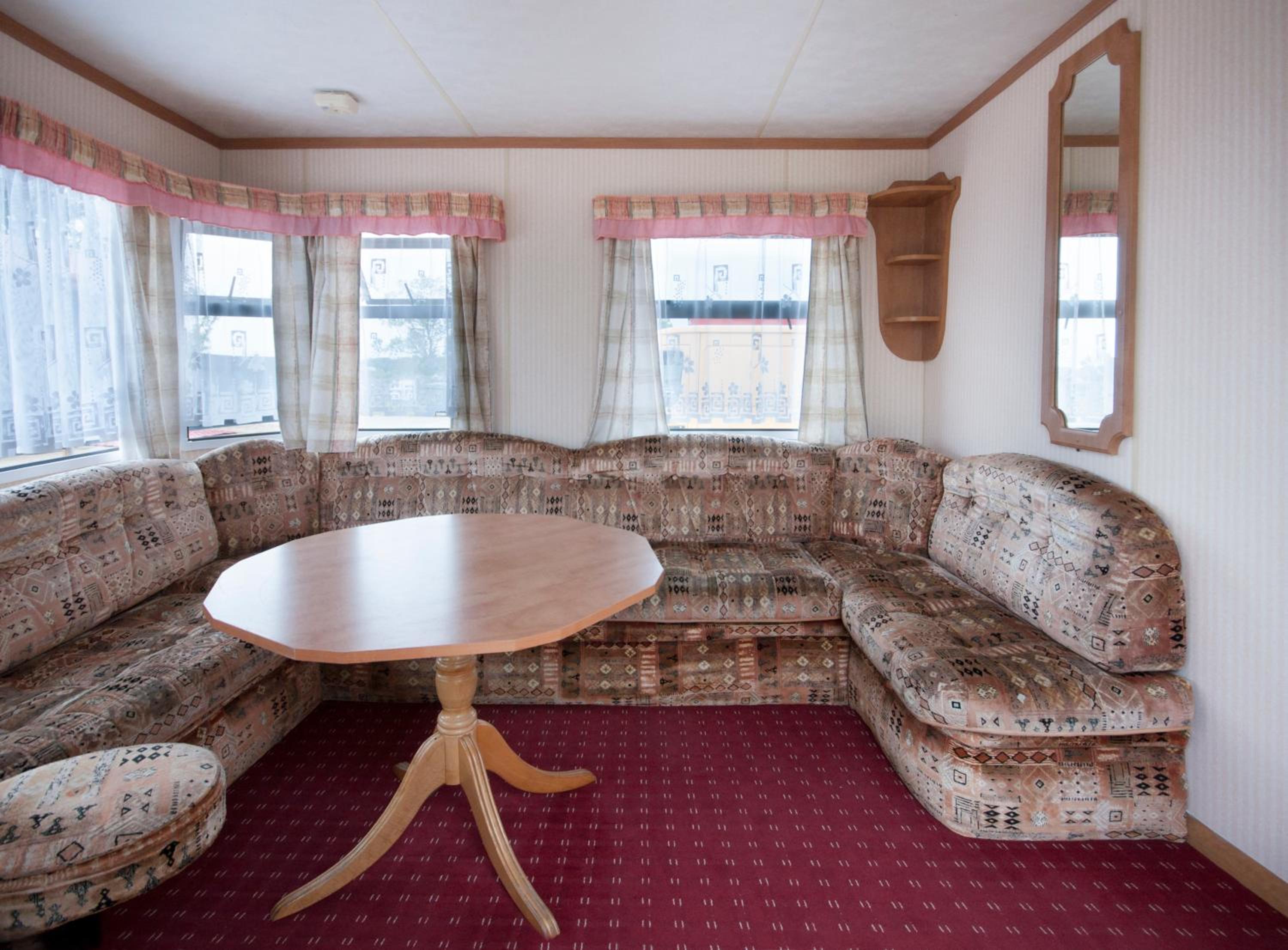 Mobile Home photo 1