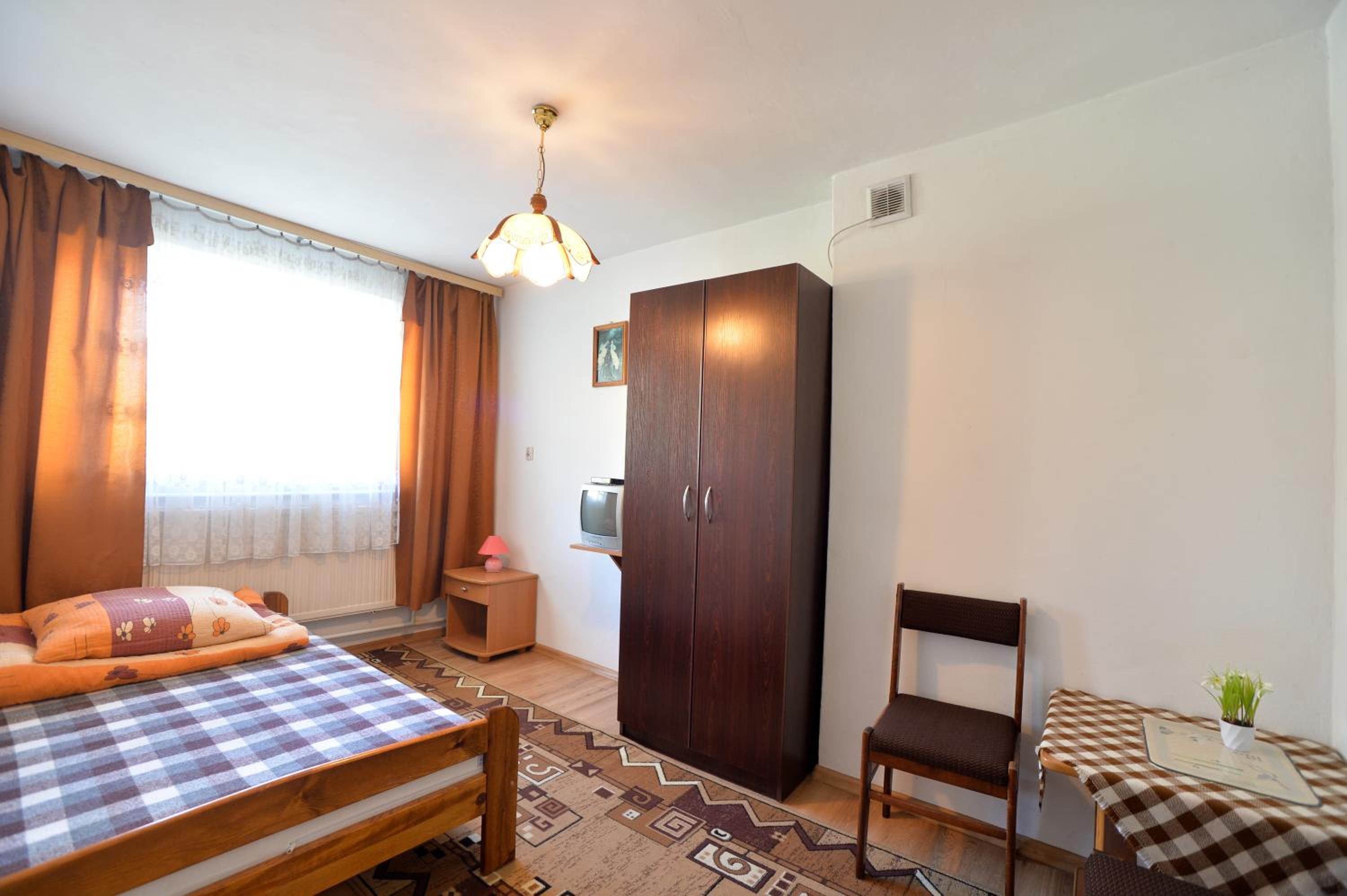 Standard Double Room with Shared Bathroom photo 1