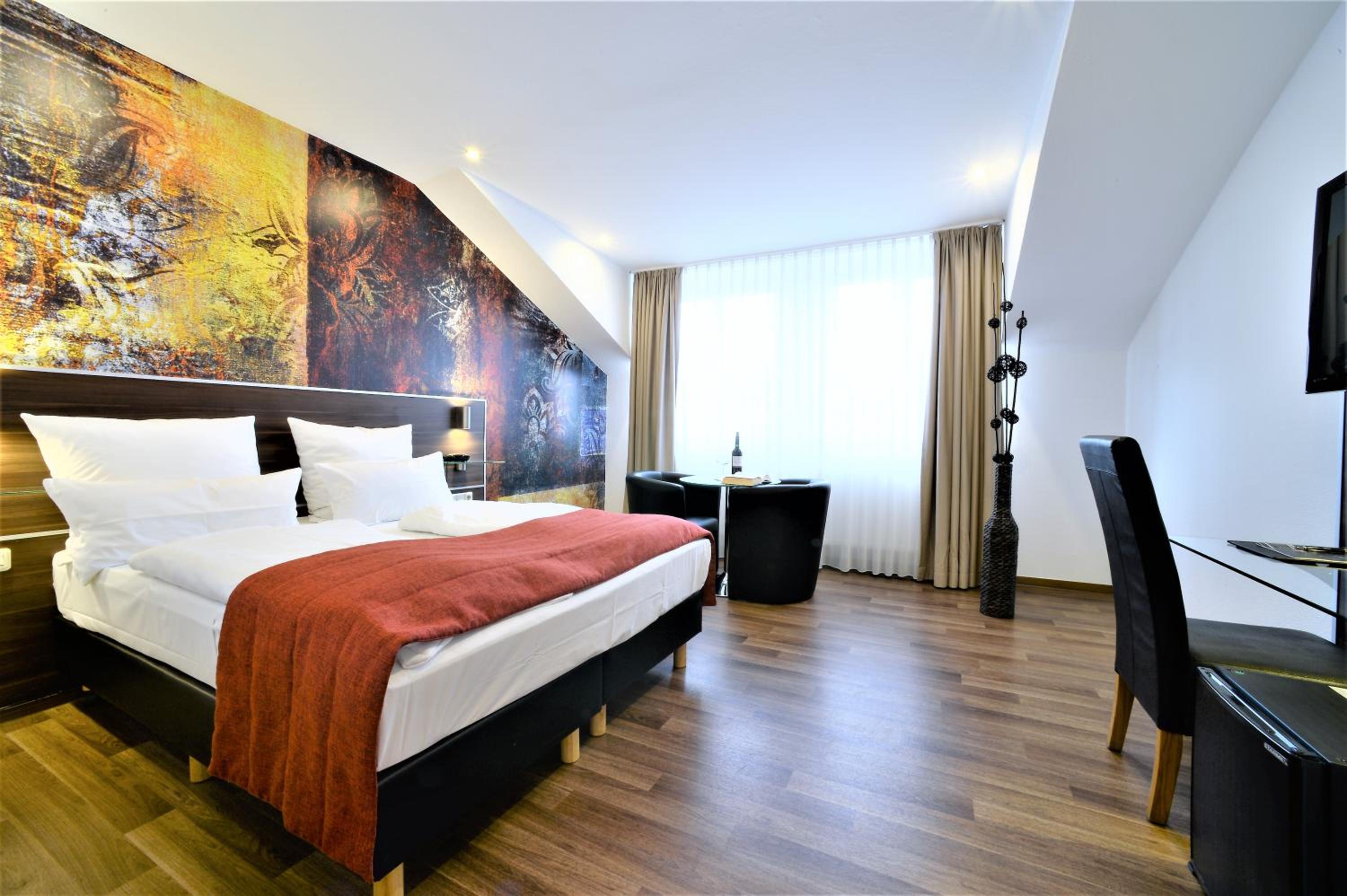 Double Room - Photo 3