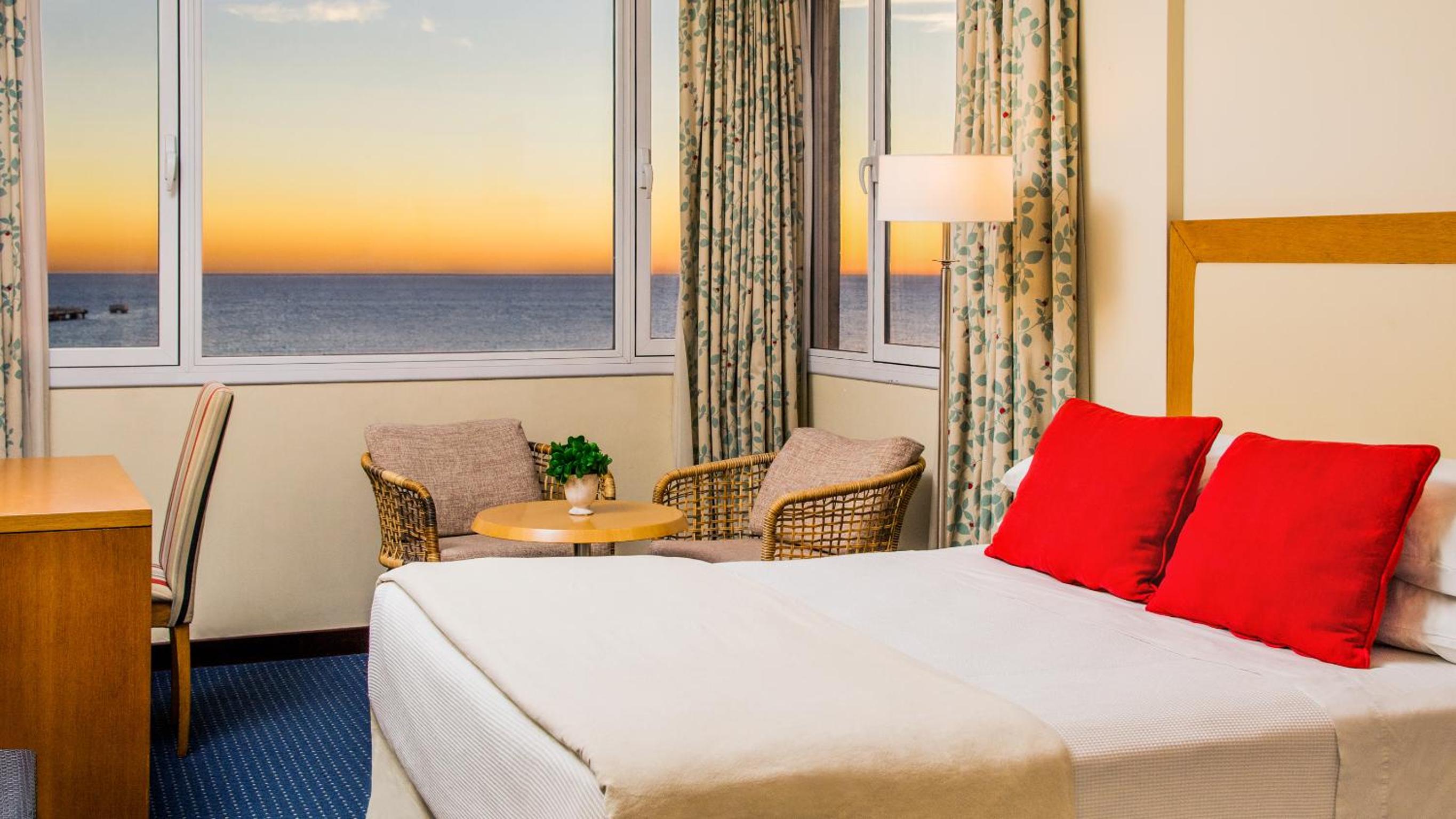 Superior Double or Twin Room with Sea View