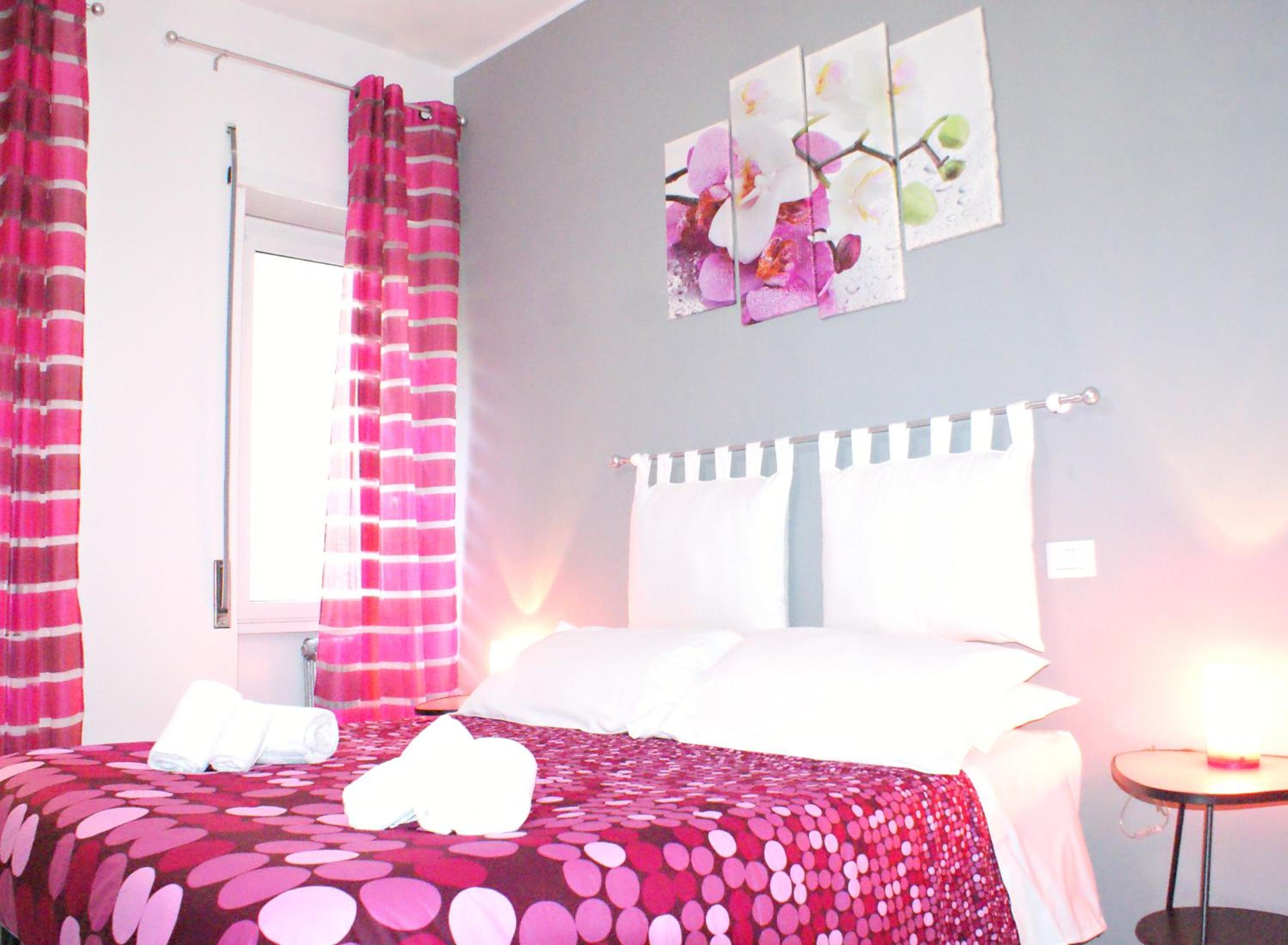 Double Room with Private Bathroom photo 1