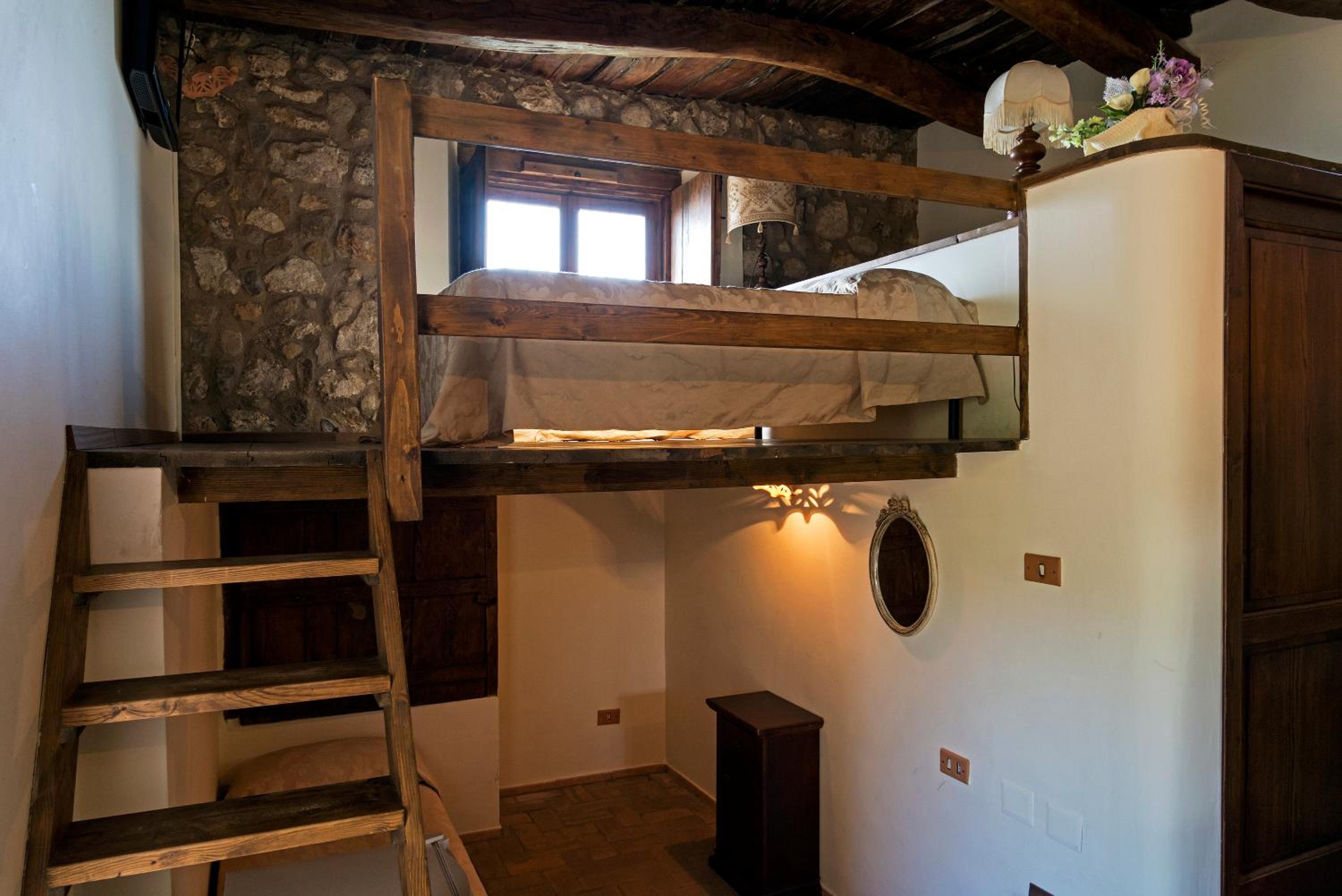 Quadruple Room photo 2