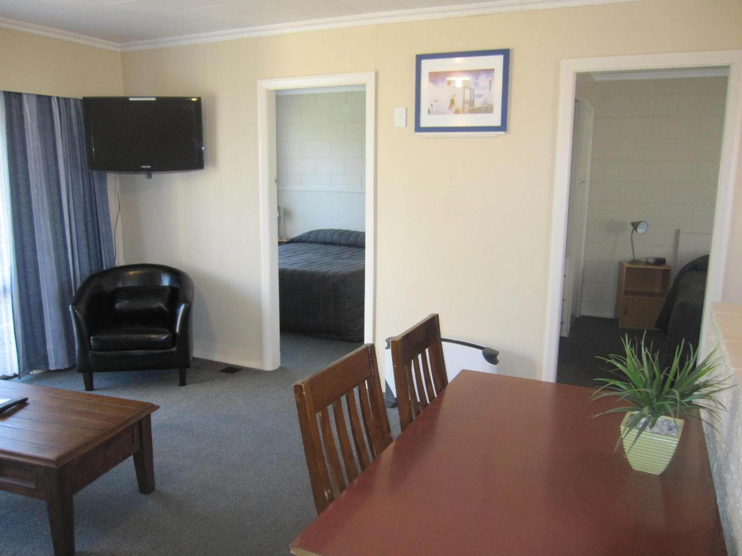 Two-Bedroom Apartment - Photo 1
