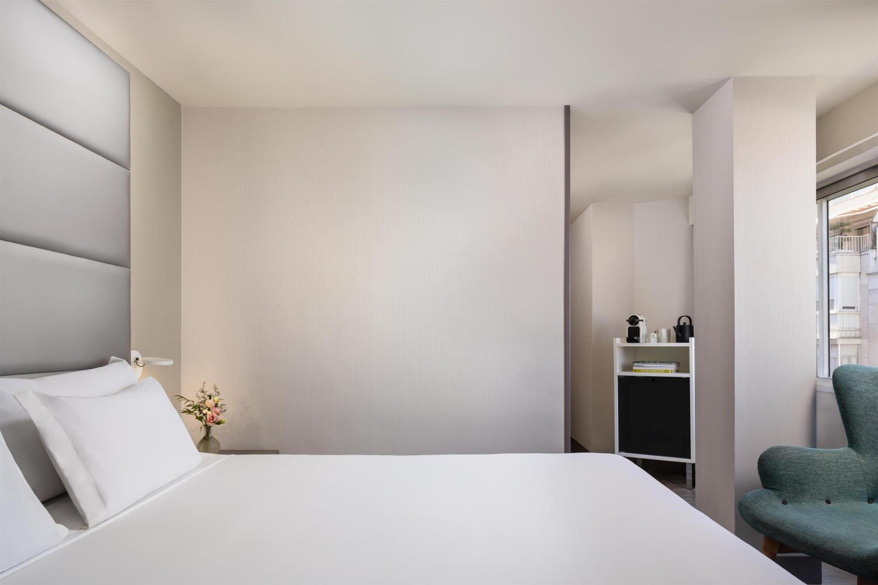 Junior Suite with View and Extra Bed (2 Adults + 1 Child)