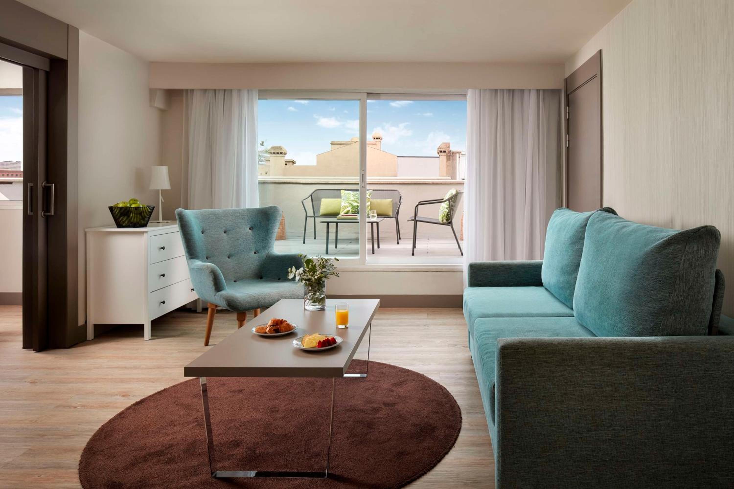 Family Room with View/Terrace/Extra Bed