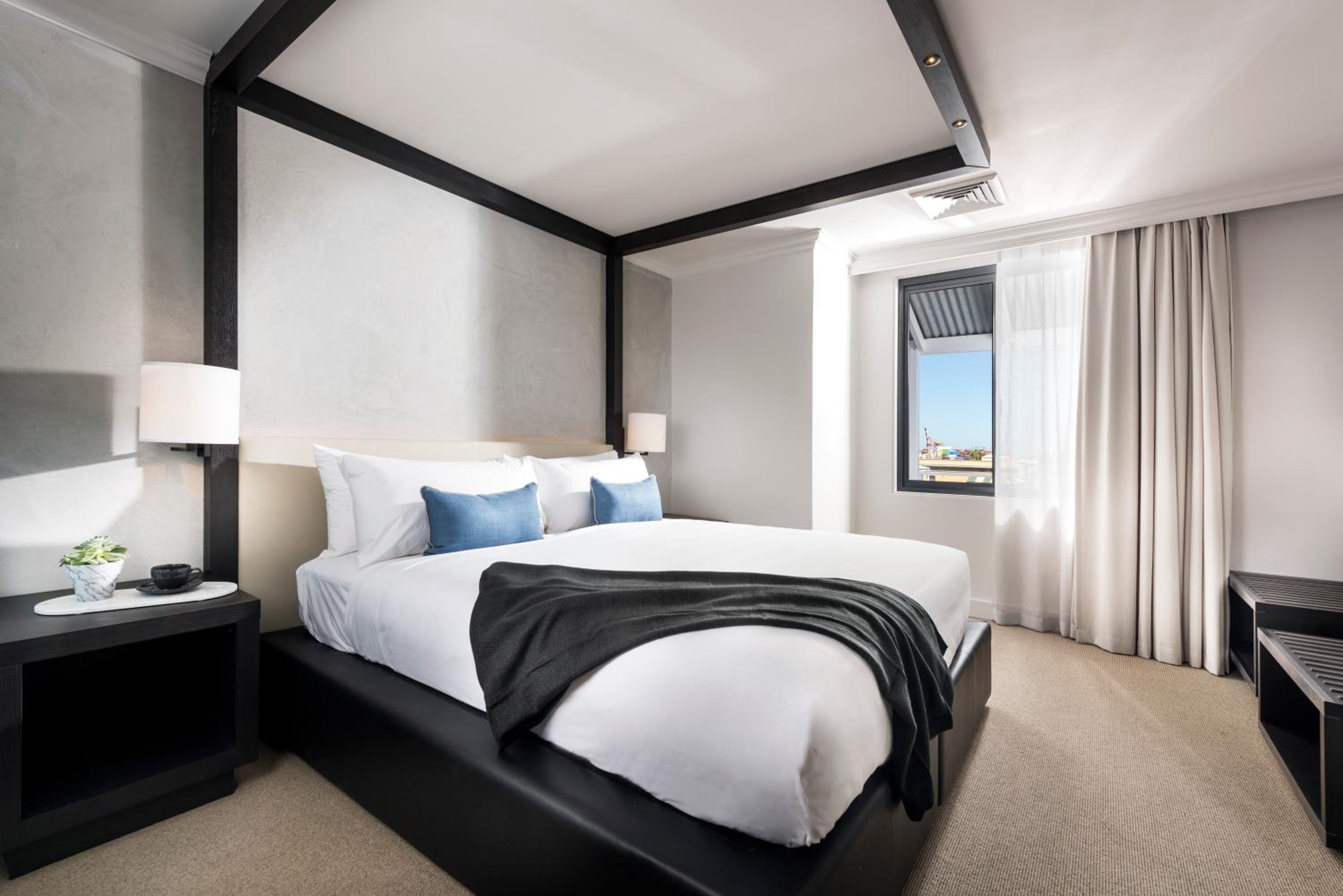 River Suite photo 2