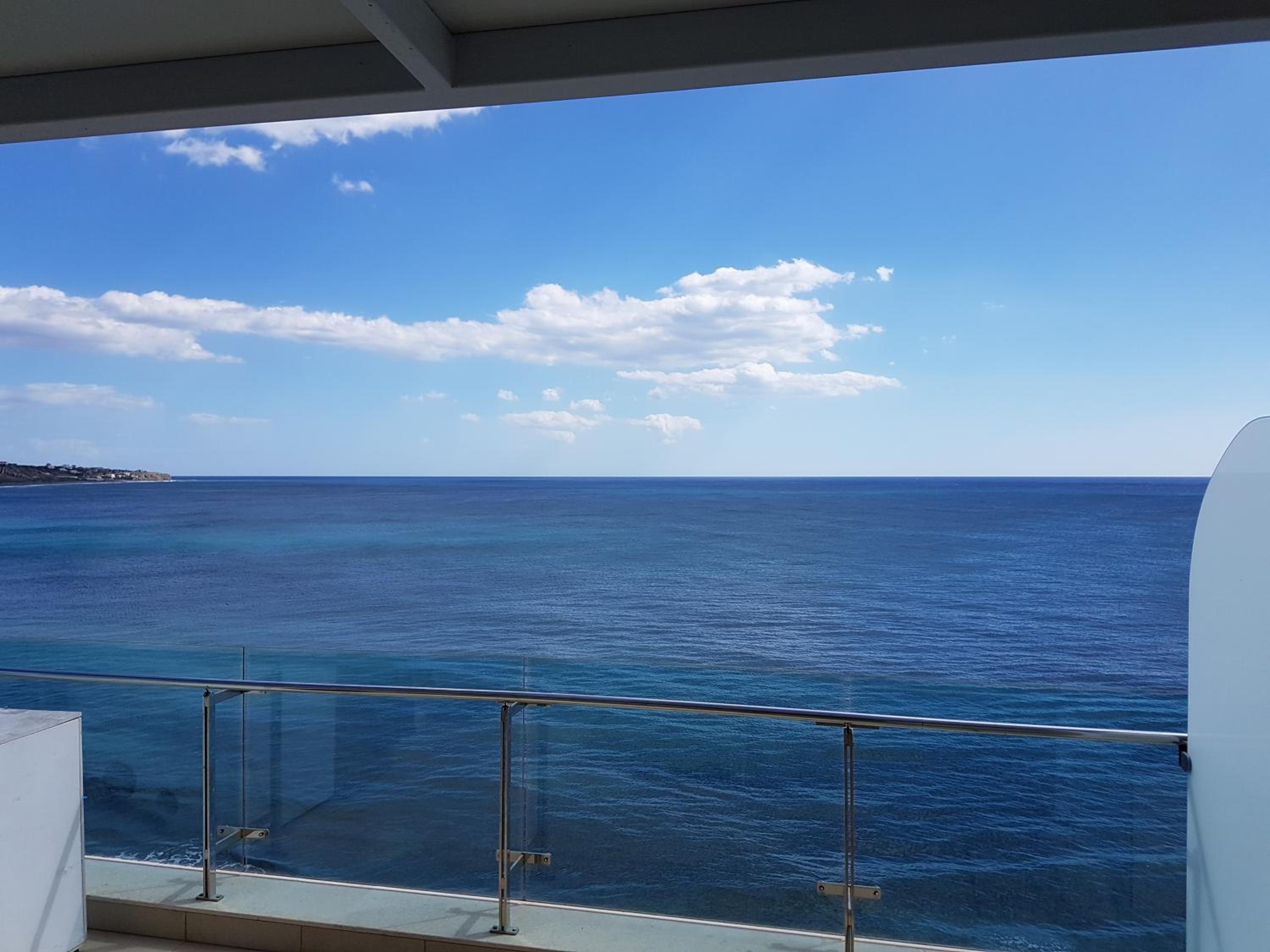 Suite with  Spa Bath and Sea View - Photo 2