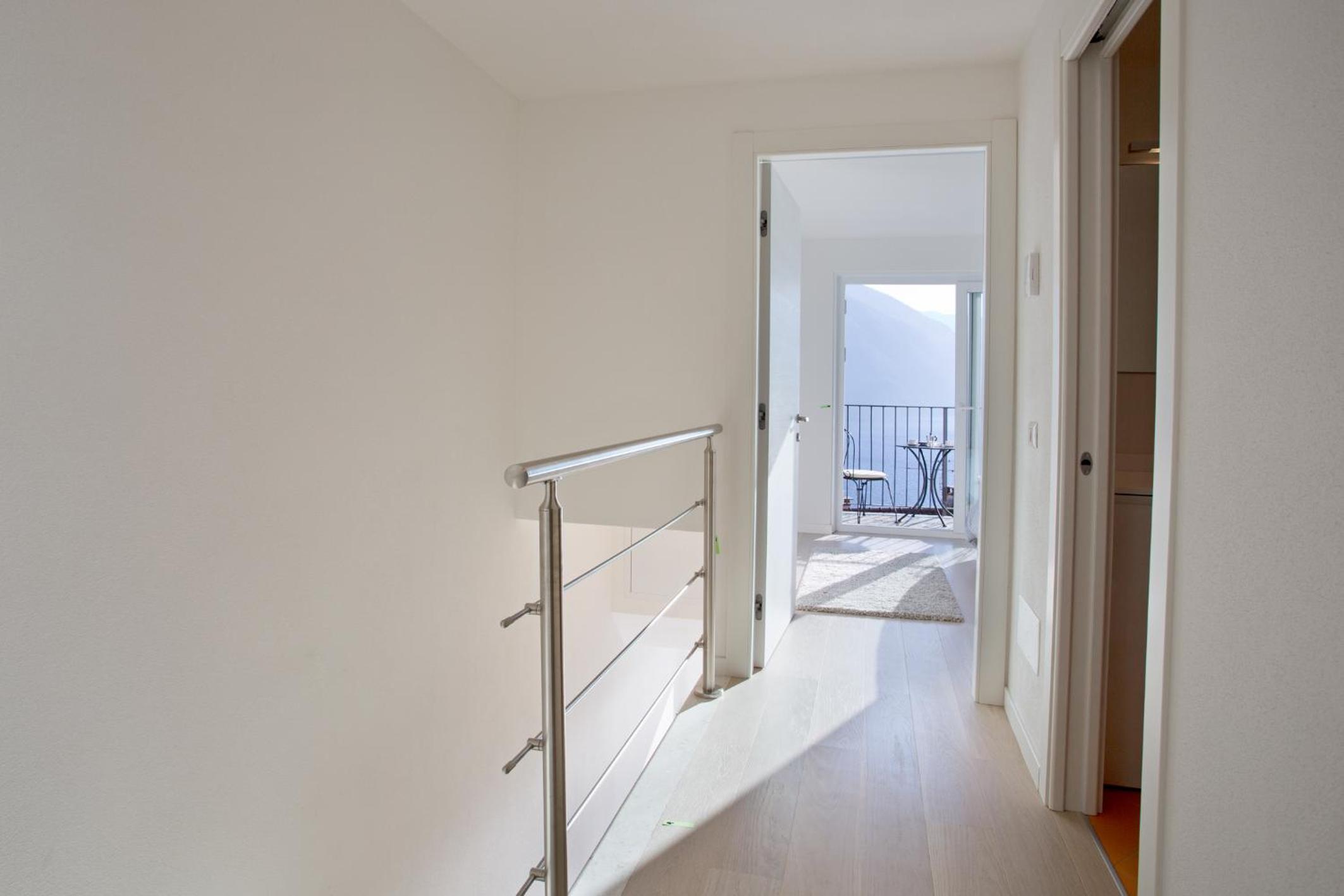 Apartment with Lake View photo 1