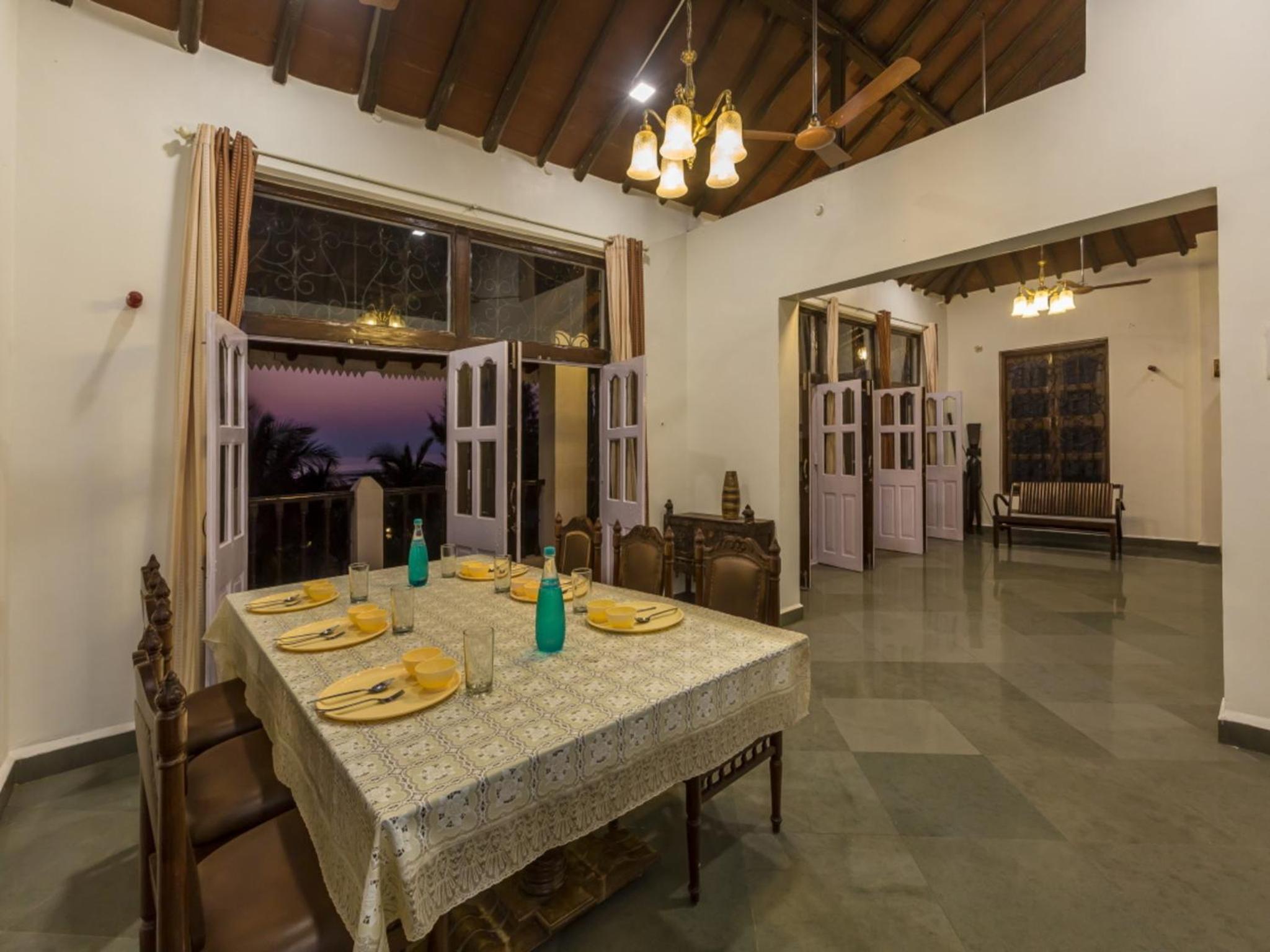 Villa with Sea View - Photo 27