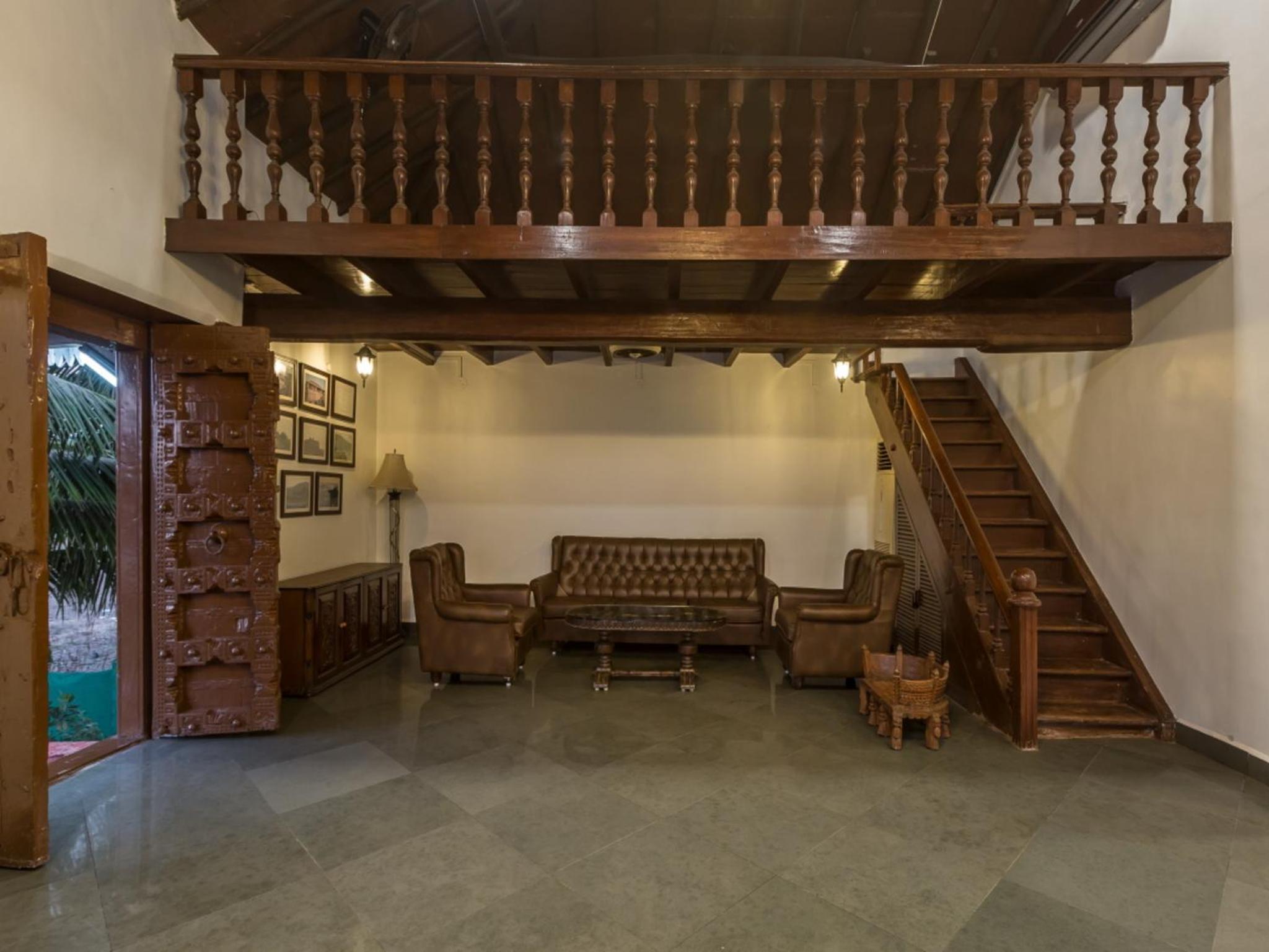 Villa with Sea View - Photo 24