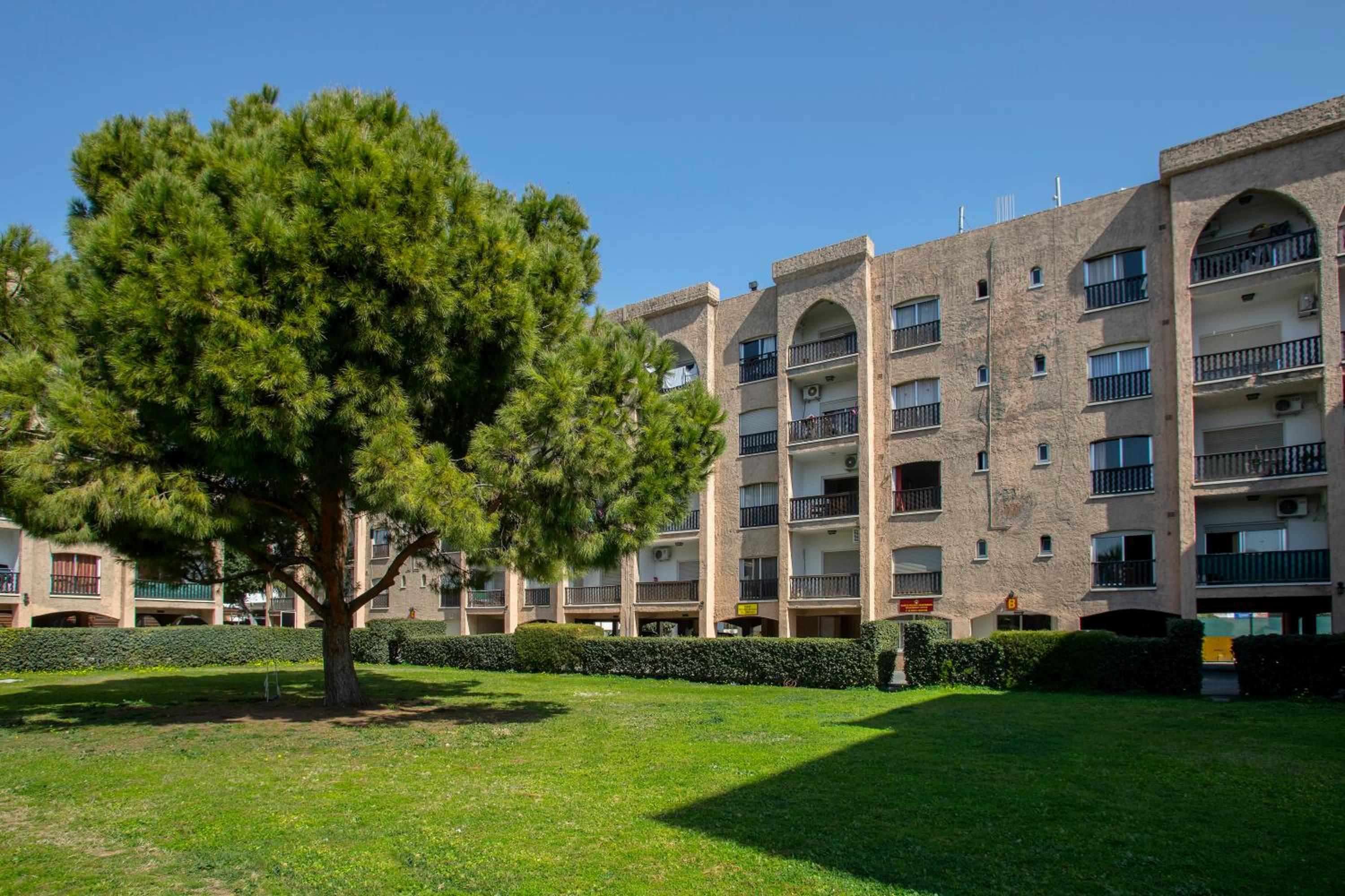 Prestigious One Bedroom Apartment B211 - Photo 6