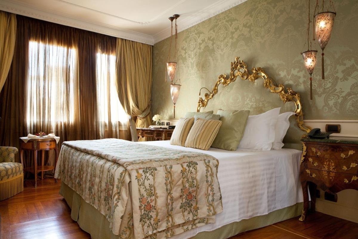 Superior Double Room - Photo 1