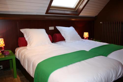 Double Room with Shower photo 1