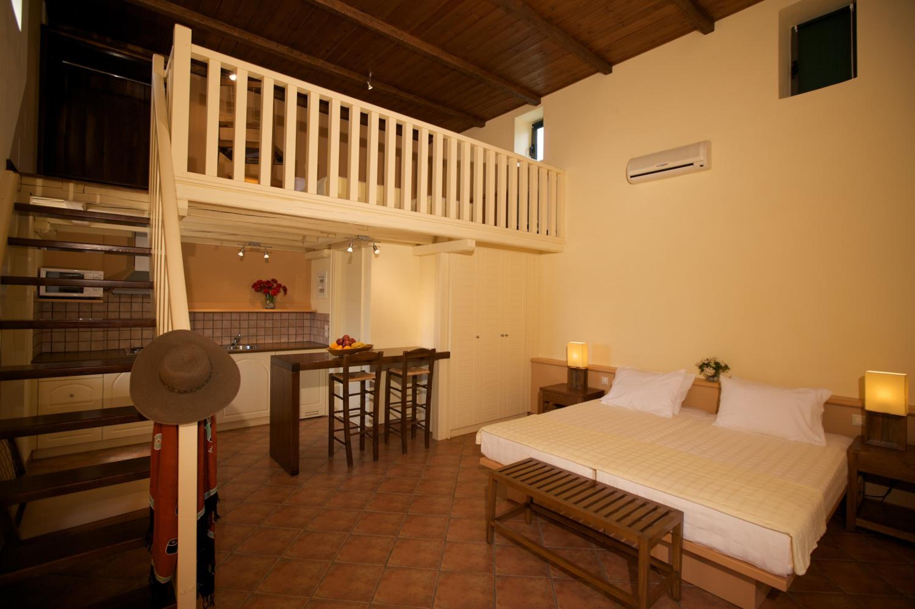 Family Apartment - Split Level (2 Adults & 2 Children) with Sea View