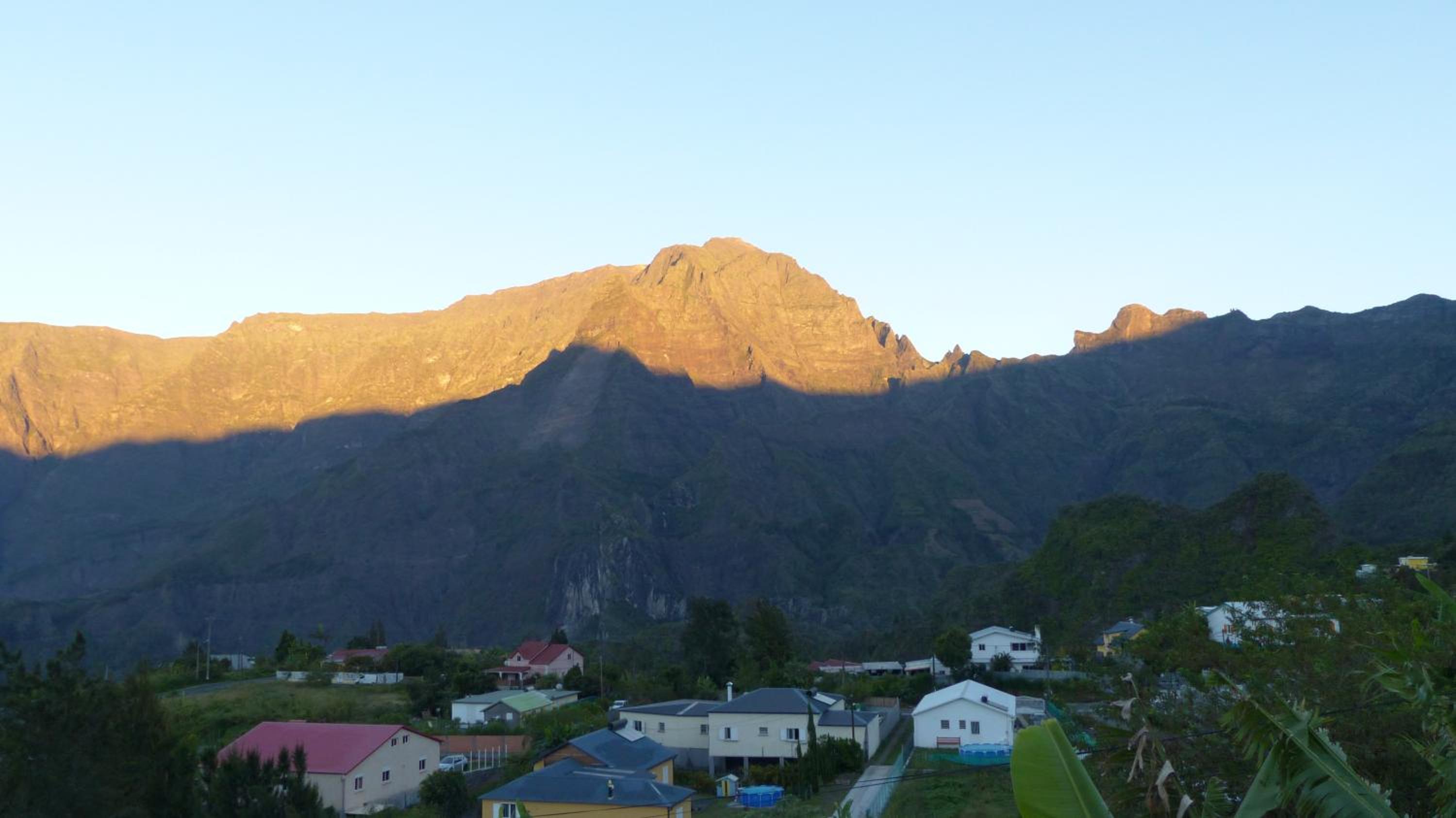 Studio with Mountain View photo 2