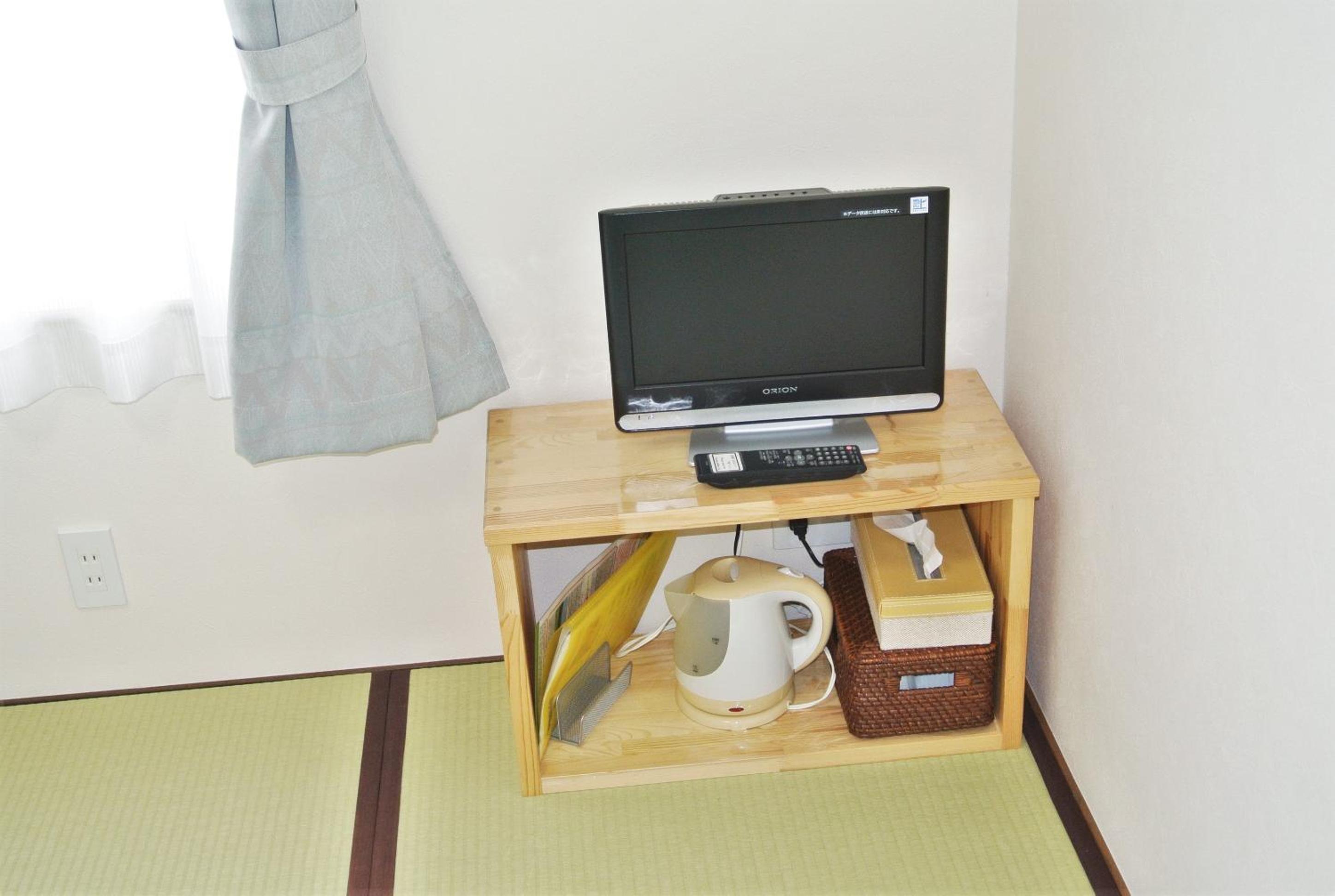 Family Japanese-Style Room
