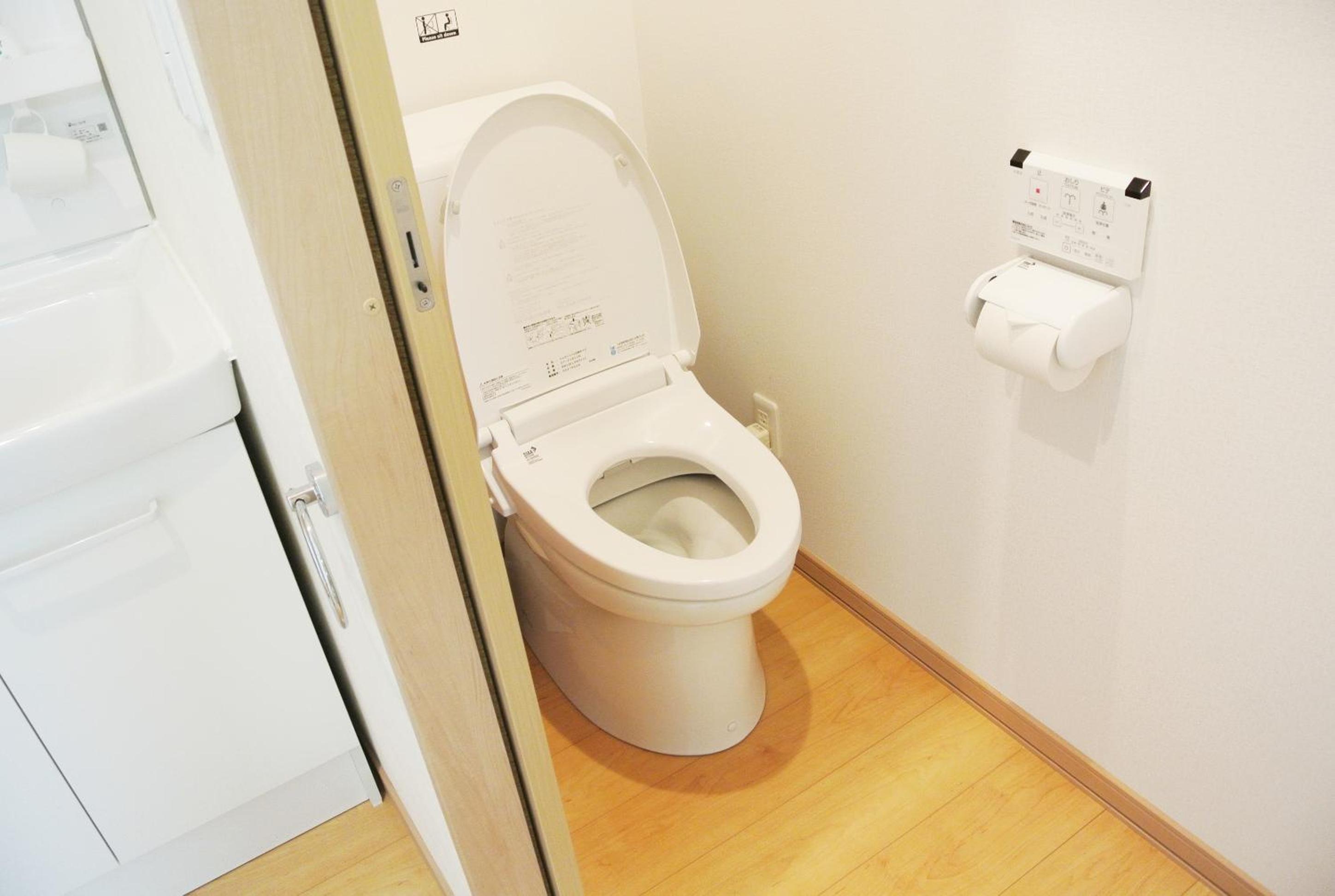 Twin Japanese-Style Room