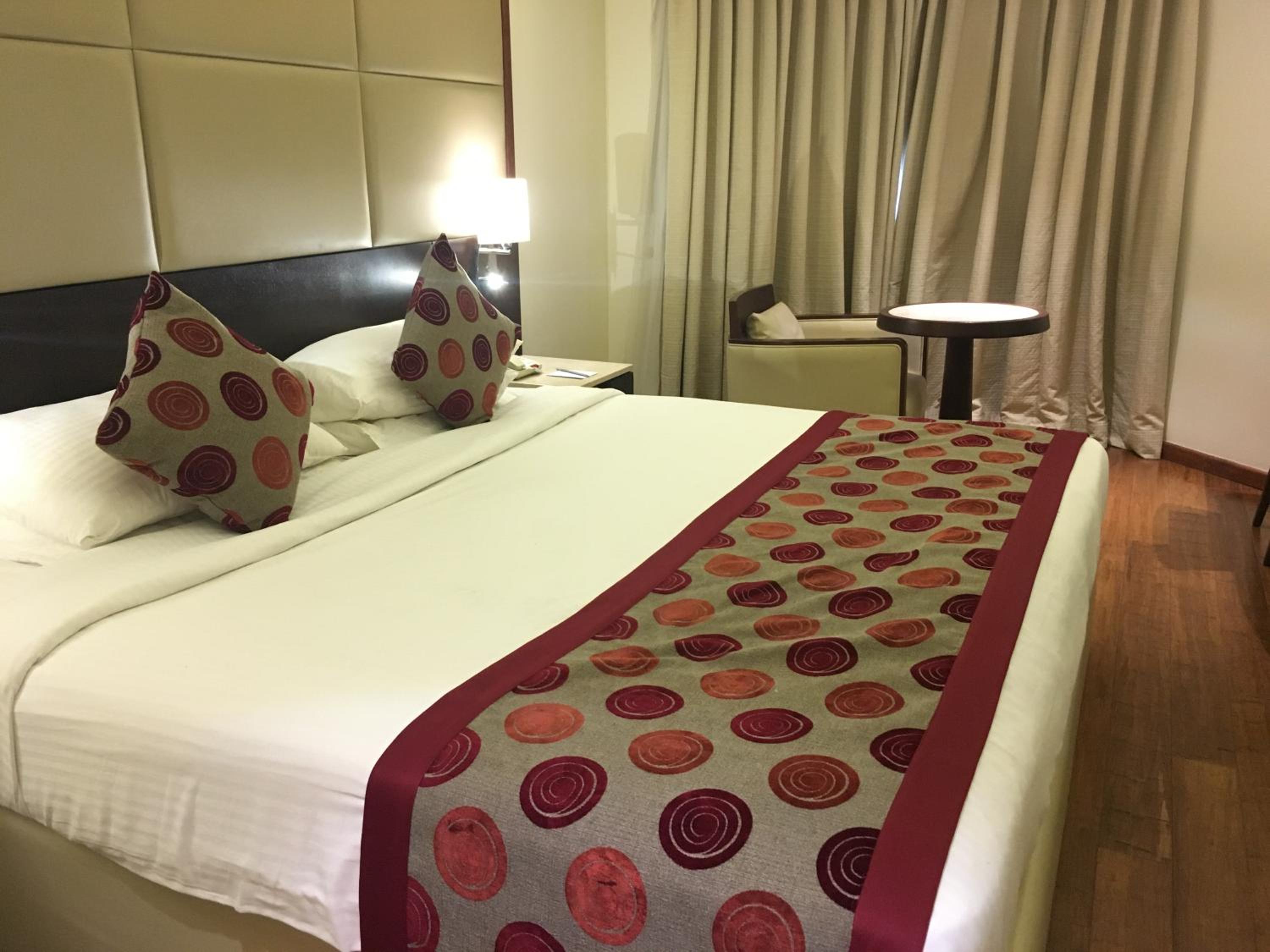 Club Room with Complimentary Upgrade(Subject to Availability) and 20% Discount on Food and Beverage - Photo 1