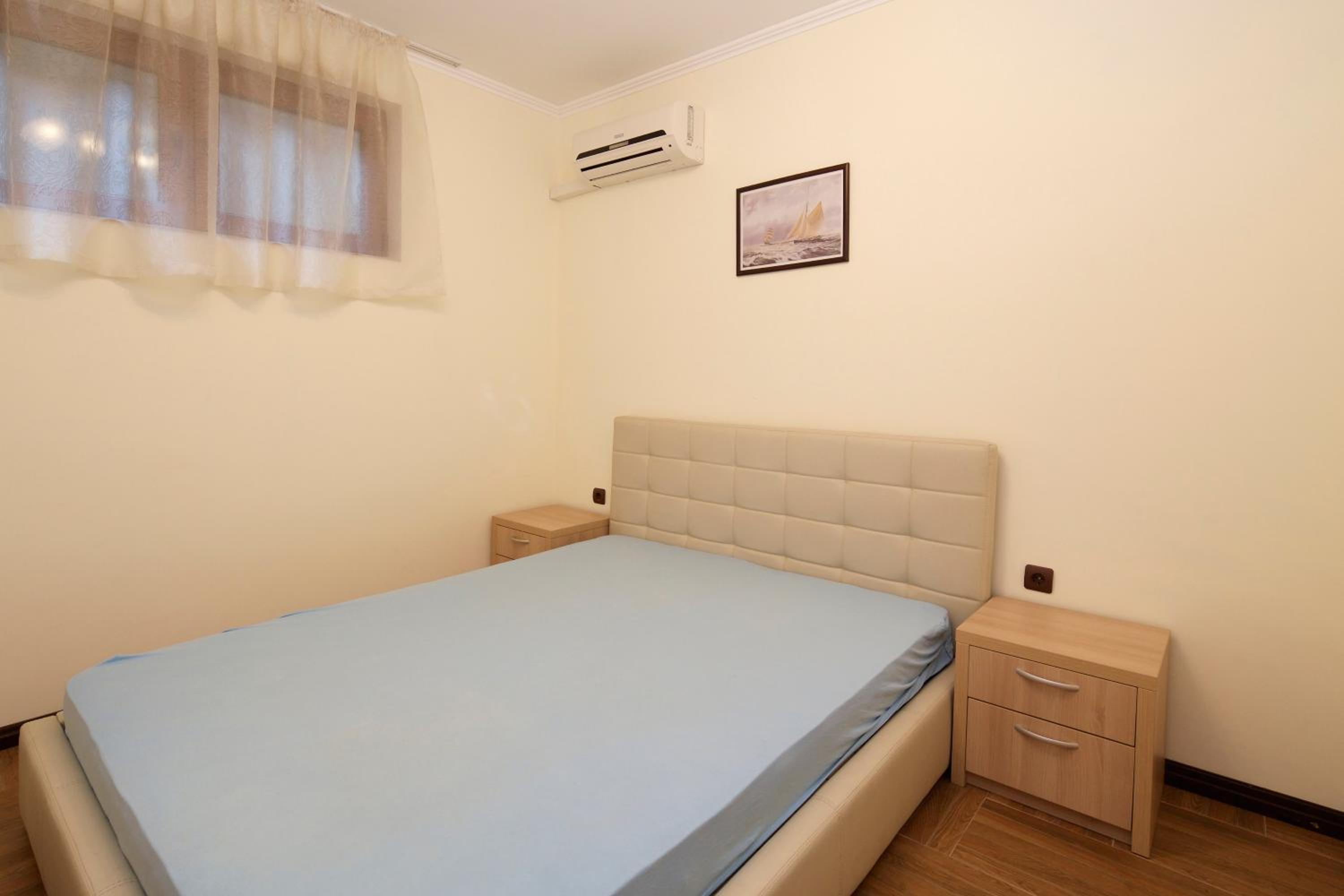  Two-Bedroom Apartment with balcony photo 3