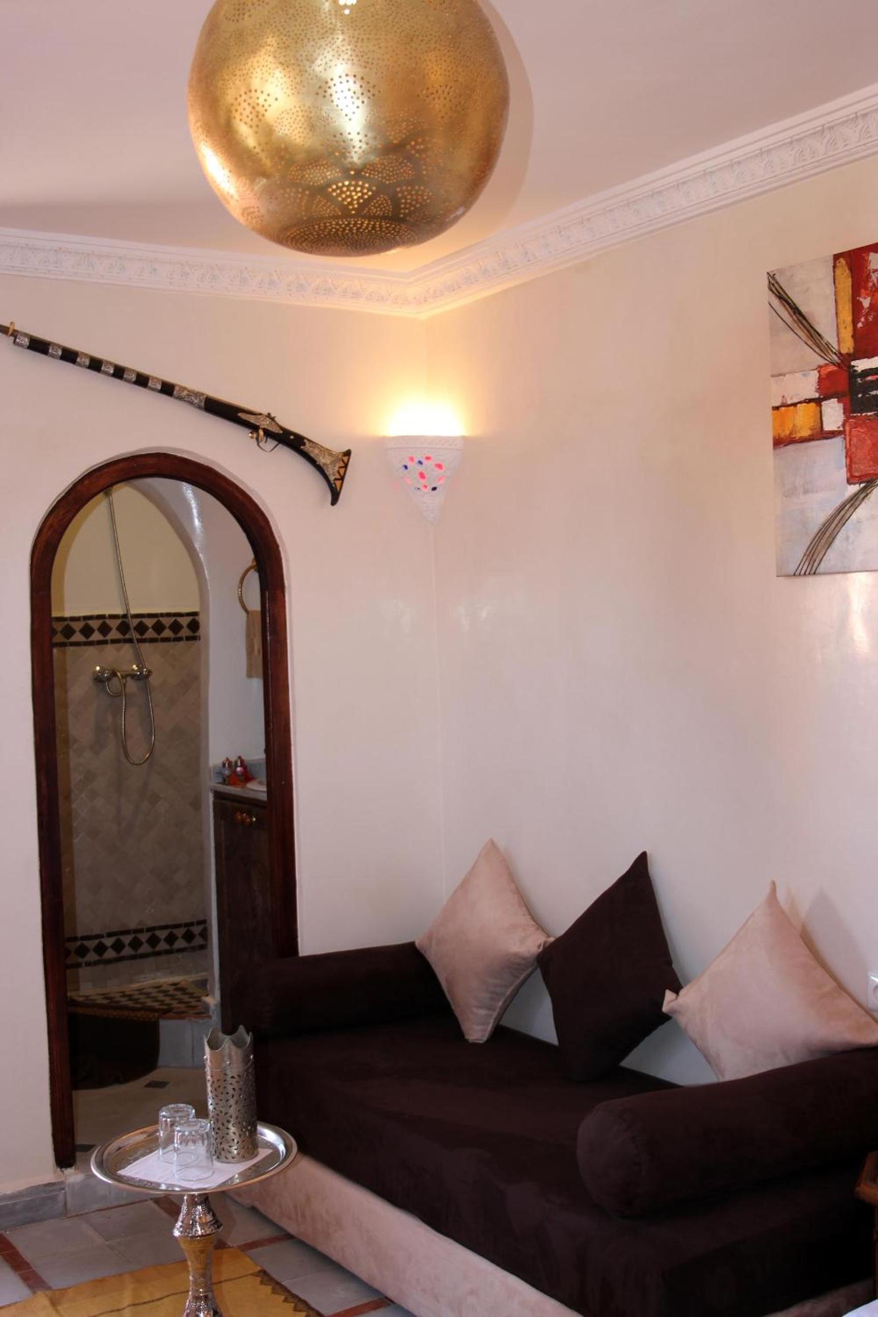Double Room - Photo 6
