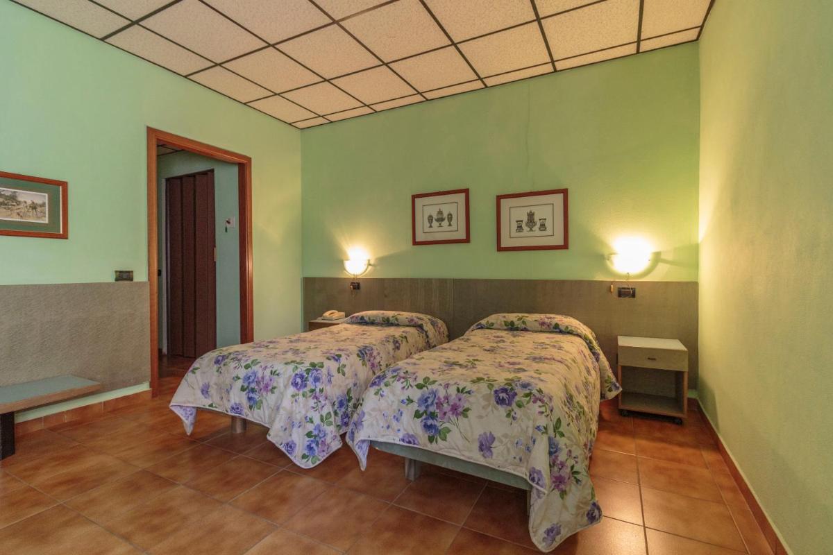 Twin Room photo 3