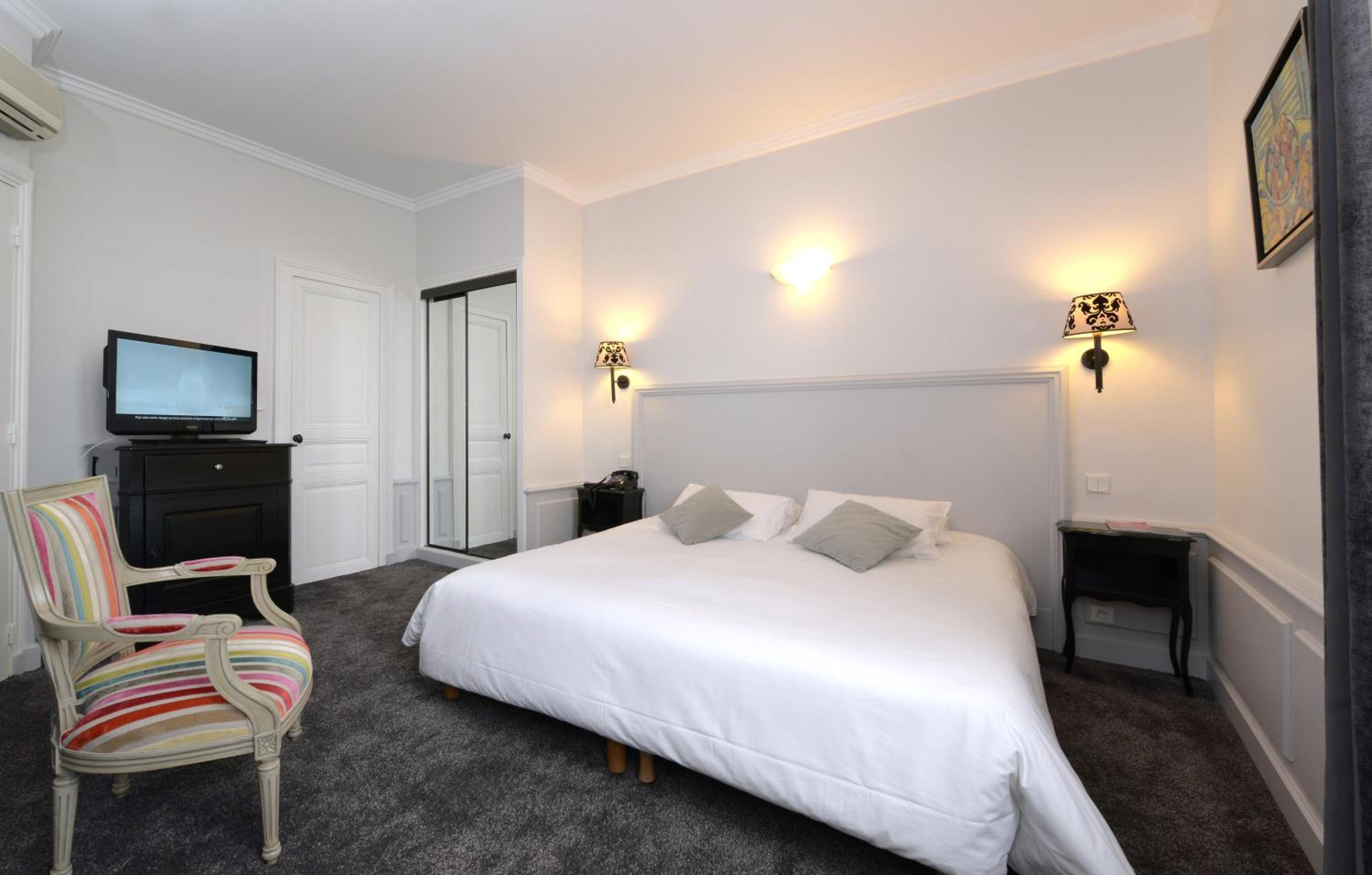 Prestige Double Room - Photo 1