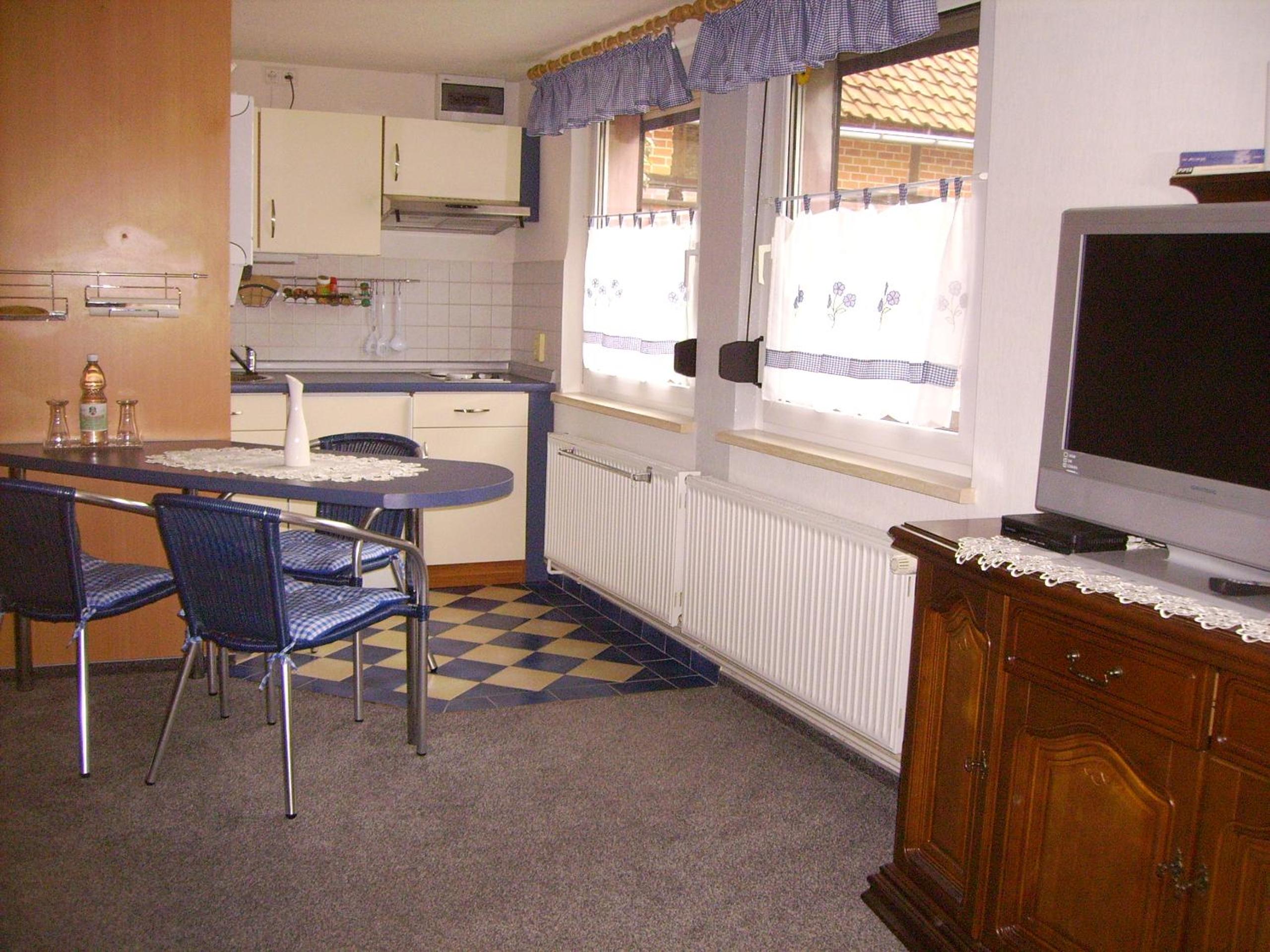 Apartment with Terrace photo 3