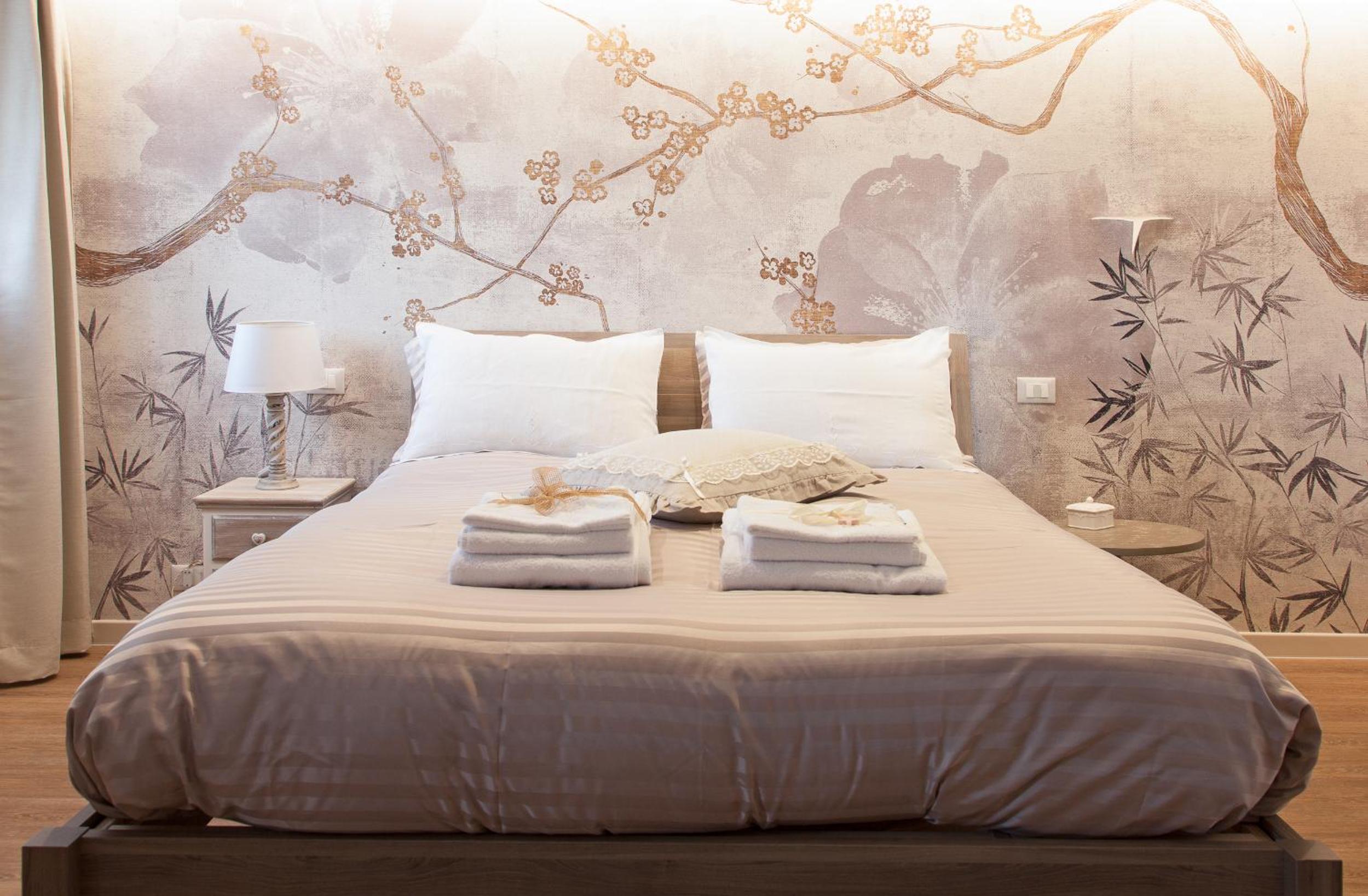 King Room with Balcony photo 1