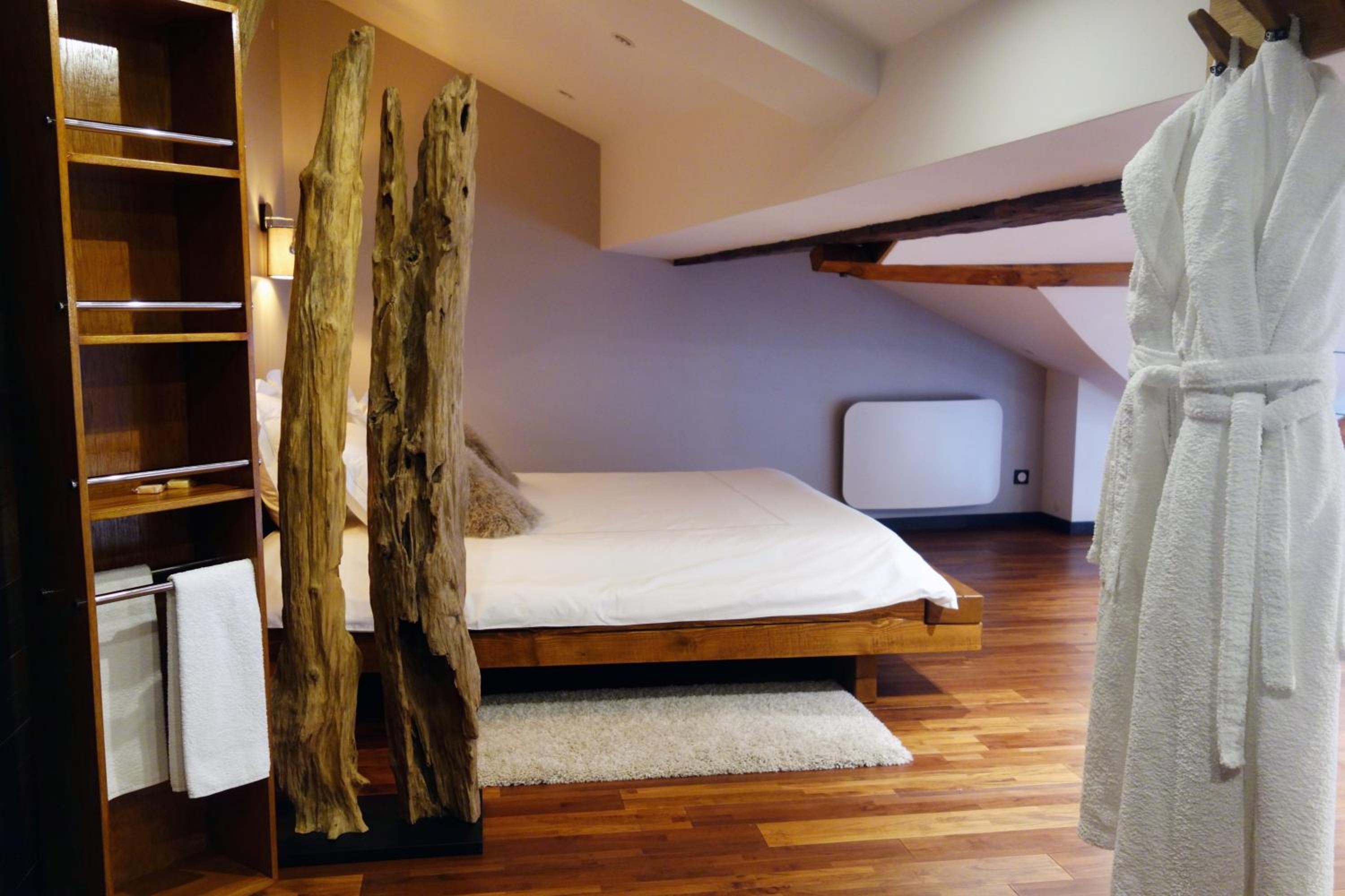 Duplex Apartment with Jacuzzi - Photo 24