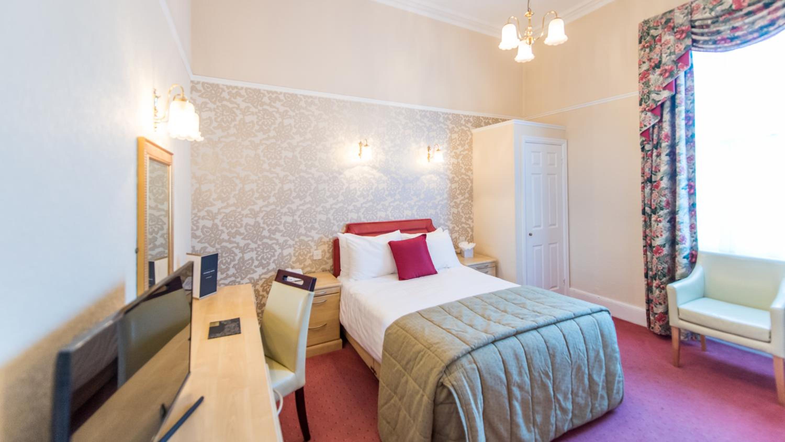 Standard Single Room photo 3