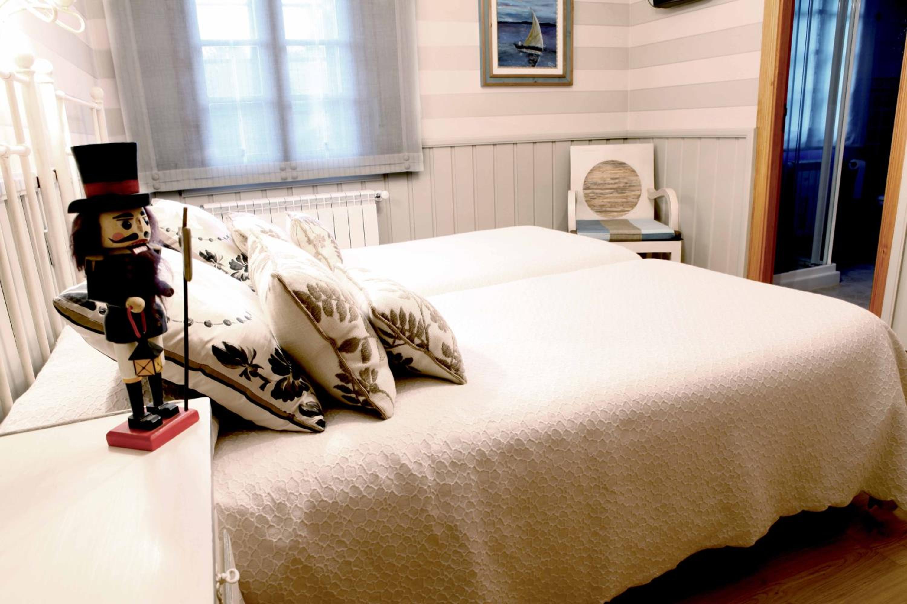 Double or Twin Room photo 2