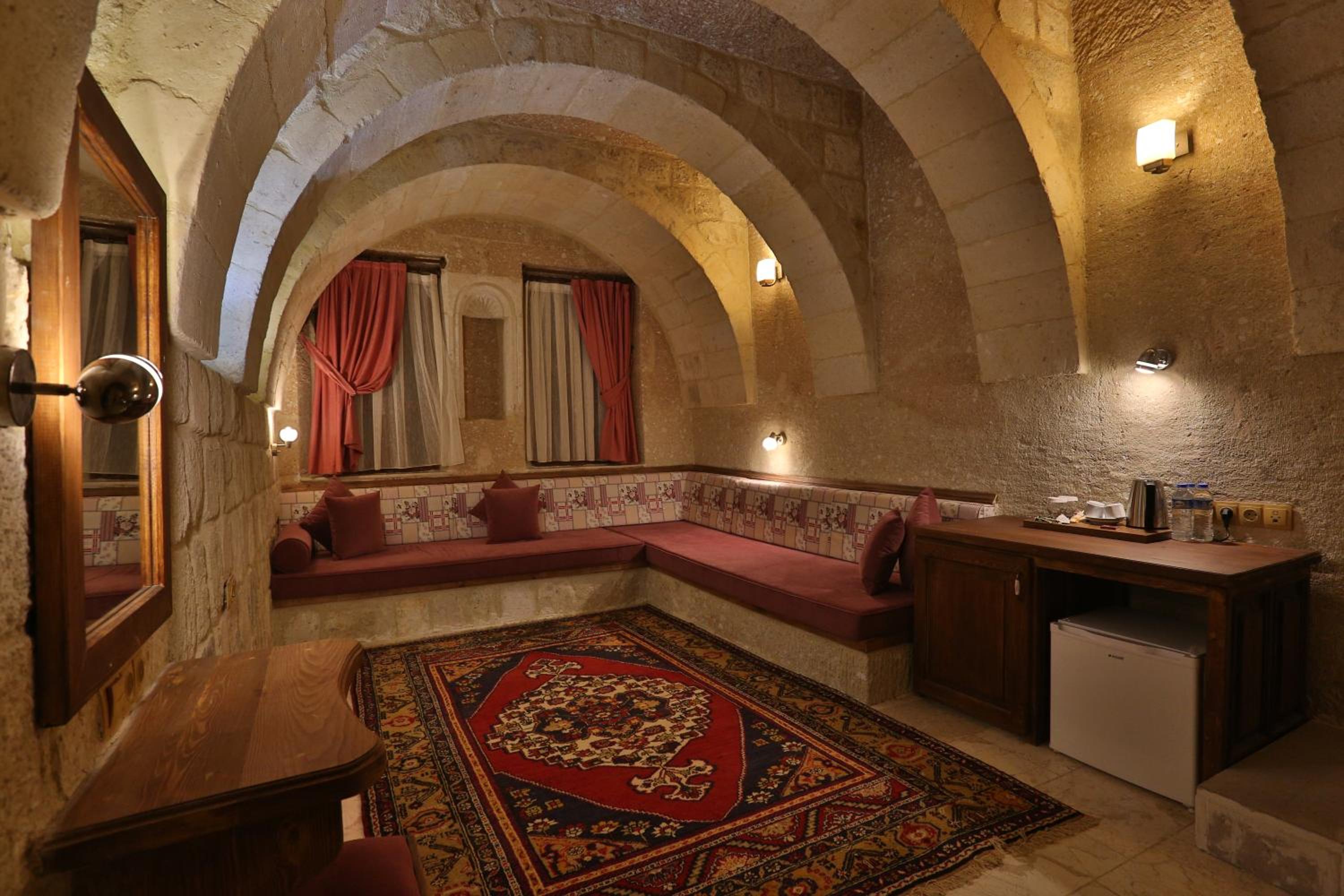 Premium King Cave Suite with Turkish Bath - Photo 1