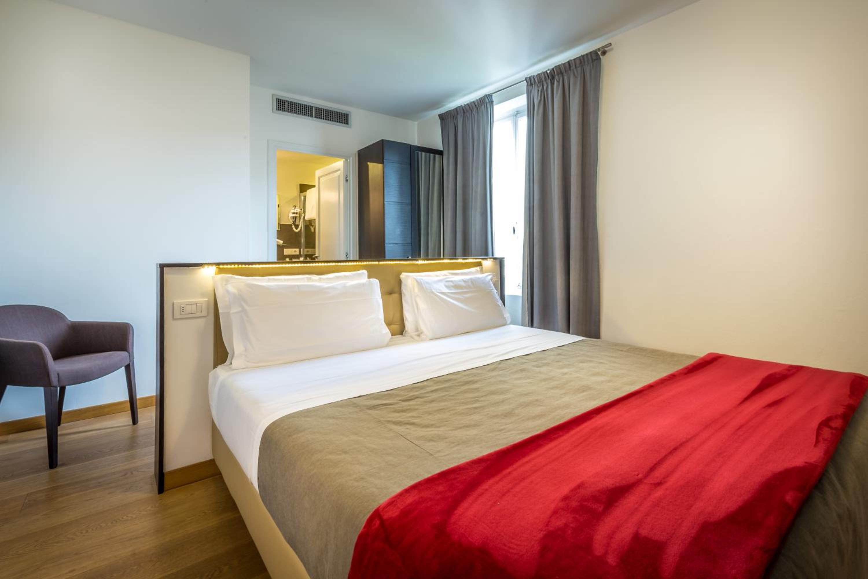 Superior Double or Twin Room with Garden View