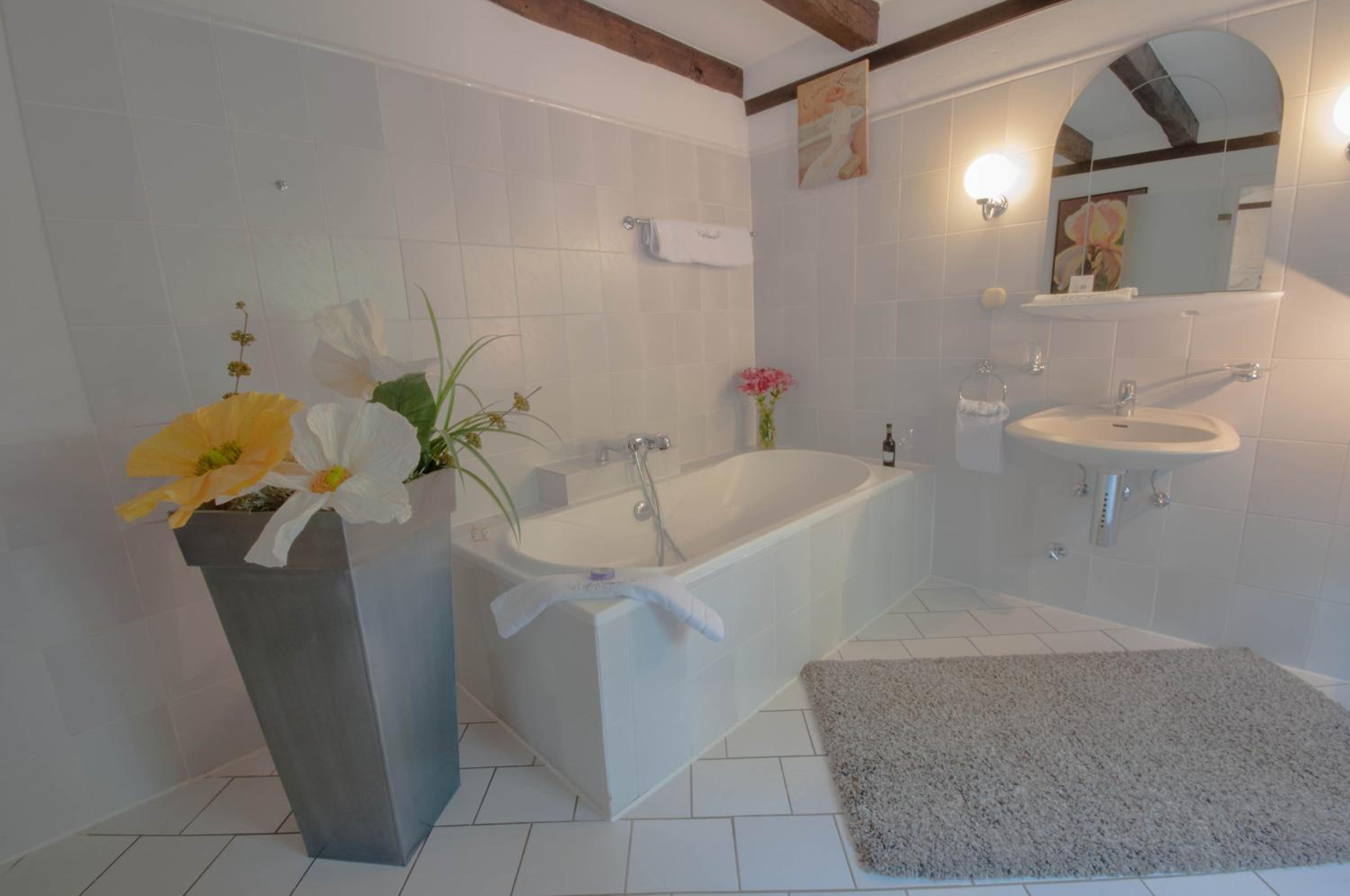 Double Room Normandie (Normandy) photo 2