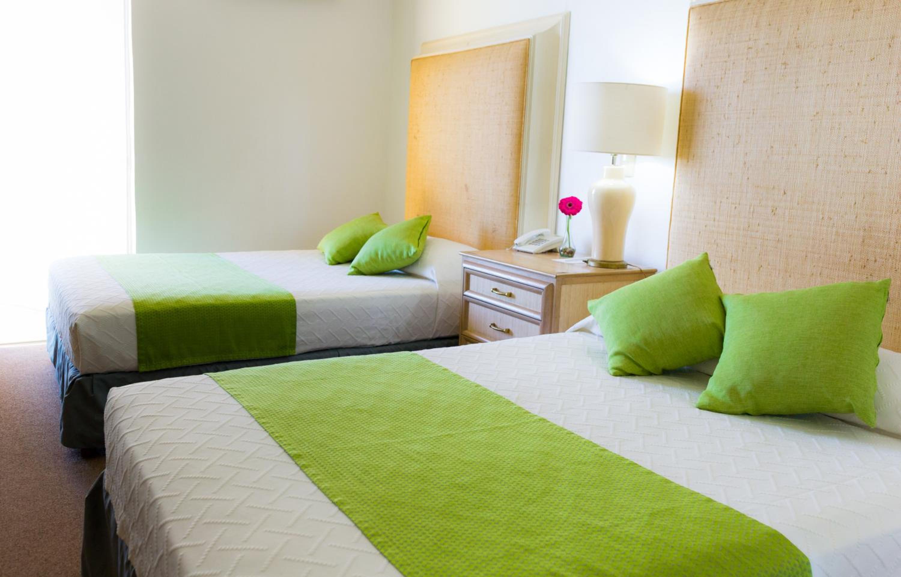 Double Room with Two Double Beds - Photo 3