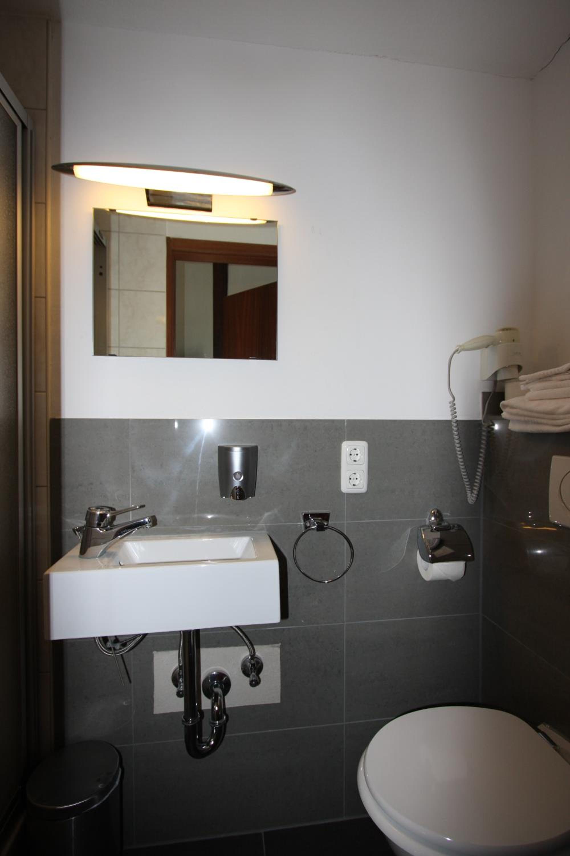 Standard Single Room photo 3