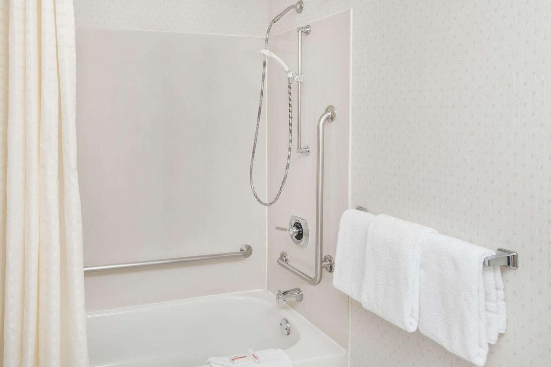 Travelodge by Wyndham Fort Wayne North, 사진 6