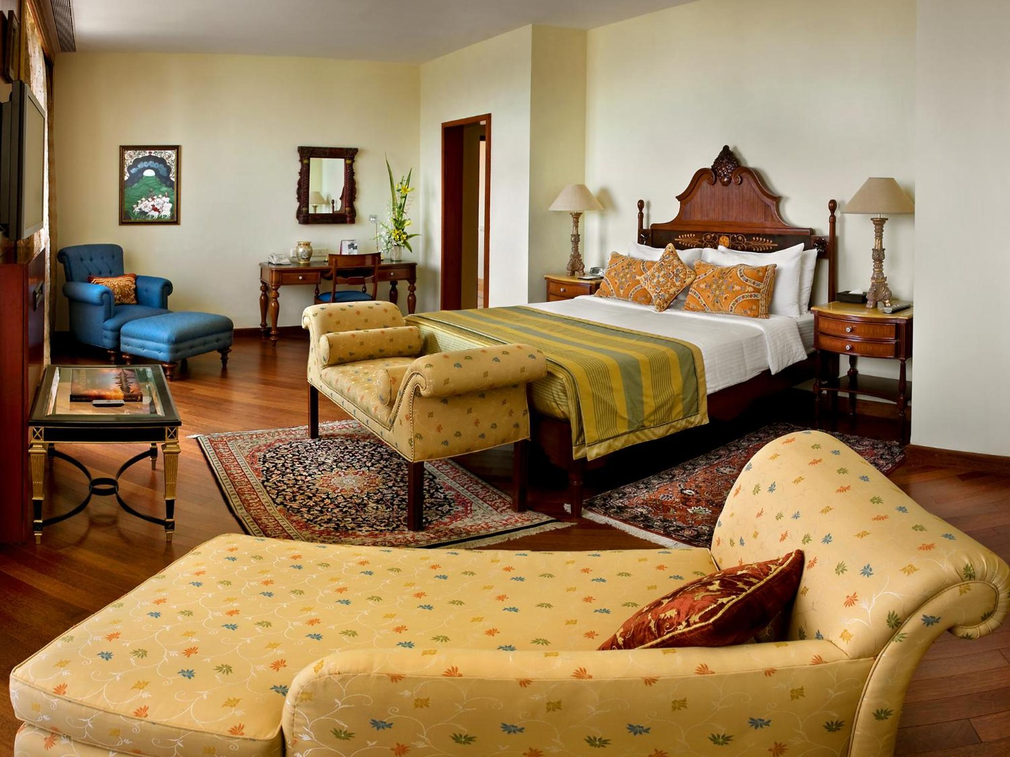 Lalit Luxury Suite, King Bed with Complimentary One way Airport Transfers , 15% off on session on Spa and Enjoy Happy Hours with 1+1 offer on Beverages
