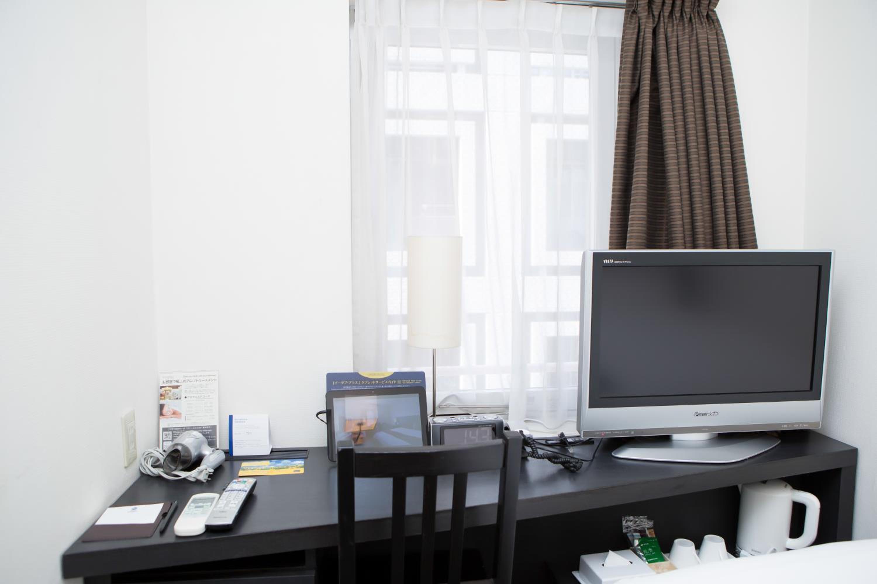 Single Room - Non-Smoking photo 2